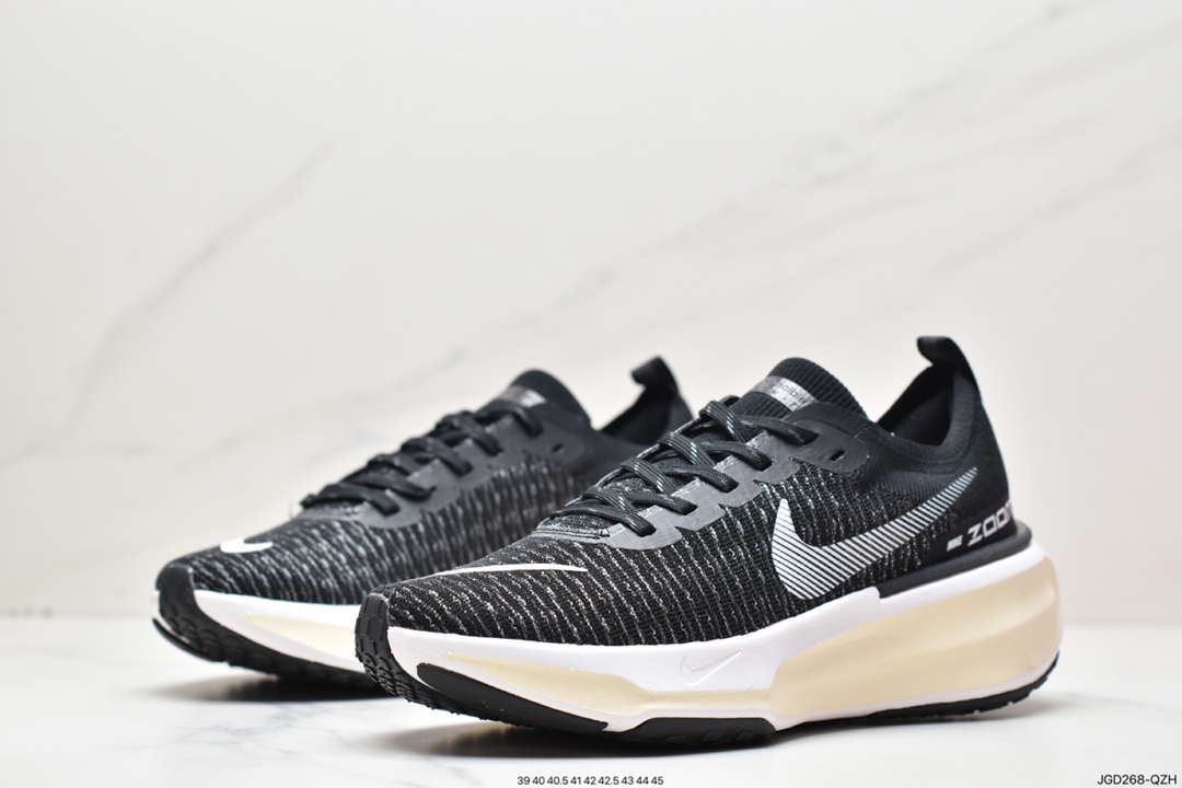 180 NIKE ZOOMX INVINCIBLE RUN FK 3 机能风格运动鞋 DR2615-001