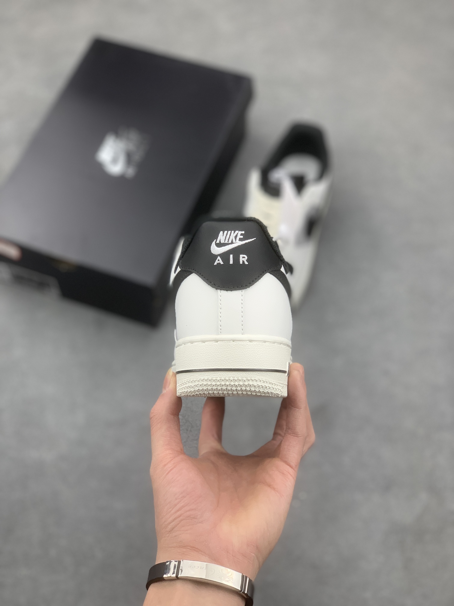 Nike Air Force 1 Low '07 Black/Grey Sneakers - Iconic Style & Comfort 5 i1672080777 7552 3