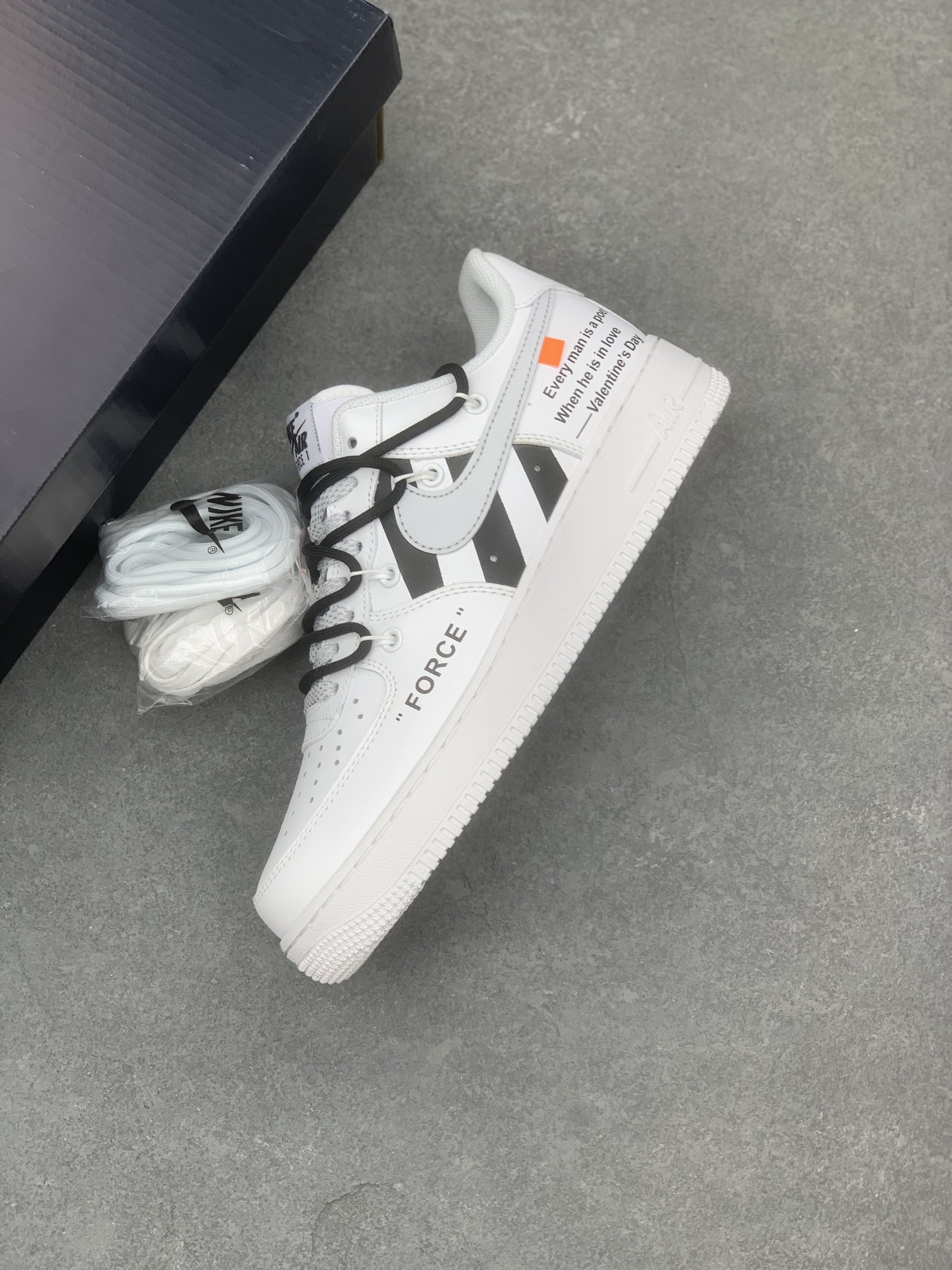 Nike Air Force 1 Low Off-White Casual Sneakers - Iconic Style & Comfort 8 i1672081014 3232 6