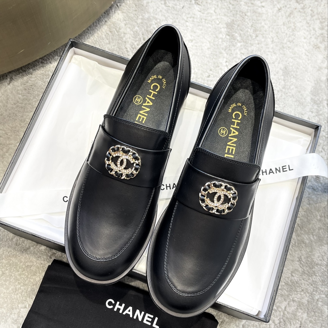 CHANEL мюли лоферы｜винтажные роскошные лоферы｜металлическая пряжка с двойной C + вощёная телячья кожа