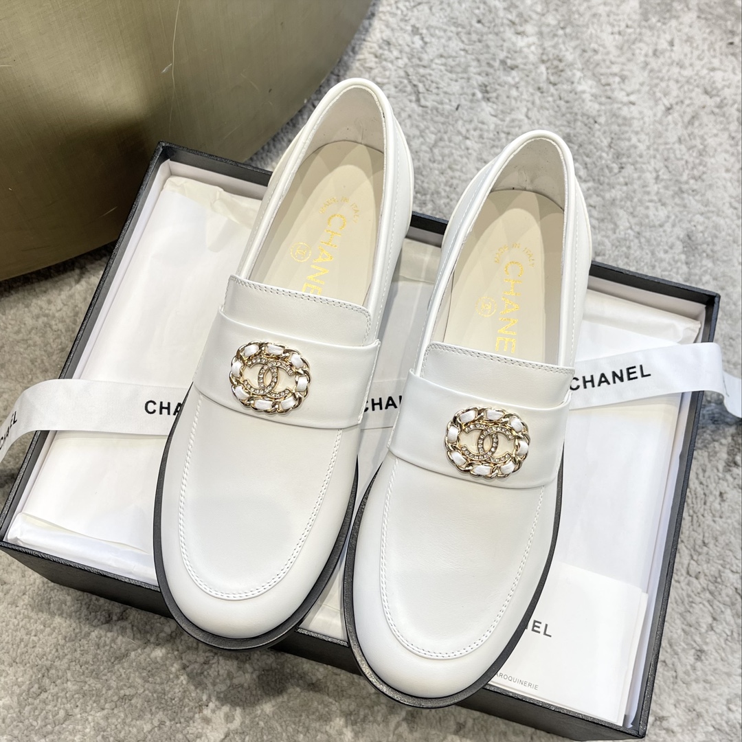 CHANEL мюли лоферы｜винтажные роскошные лоферы｜металлическая пряжка с двойной C + вощёная телячья кожа