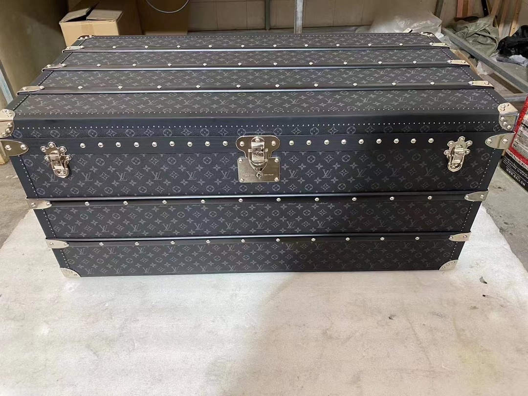 NO:270000,LV coffee table specifications: ×48×55, louis vuitton19860909LV茶几桌规格:×48×55,,louis vuitton,luggage