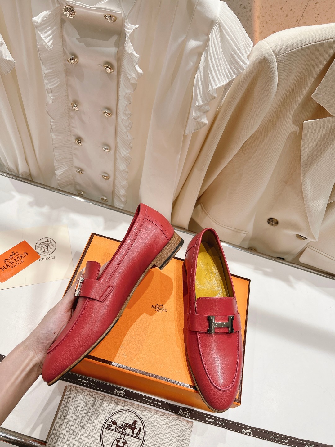 高版本出厂 🆕Herme…s fw new arrival～H家新款kelly扣乐福鞋鞋型很好看，见到到