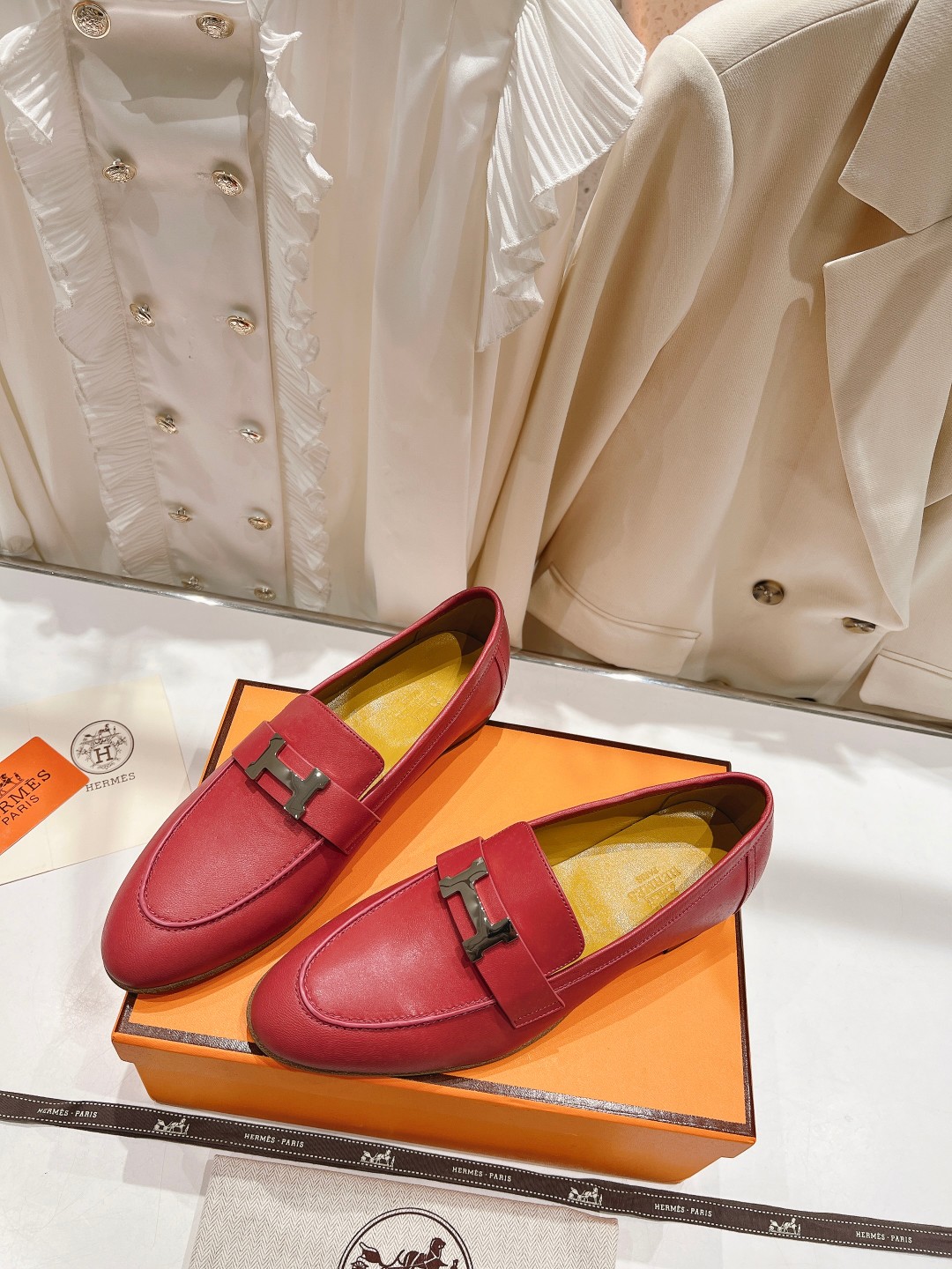 高版本出厂 🆕Herme…s fw new arrival～H家新款kelly扣乐福鞋鞋型很好看，见到到