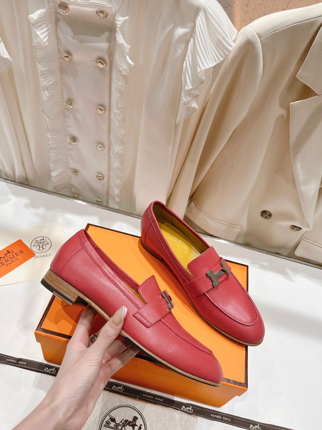 高版本出厂 🆕Herme…s fw new arrival～H家新款kelly扣乐福鞋鞋型很好看，见到到