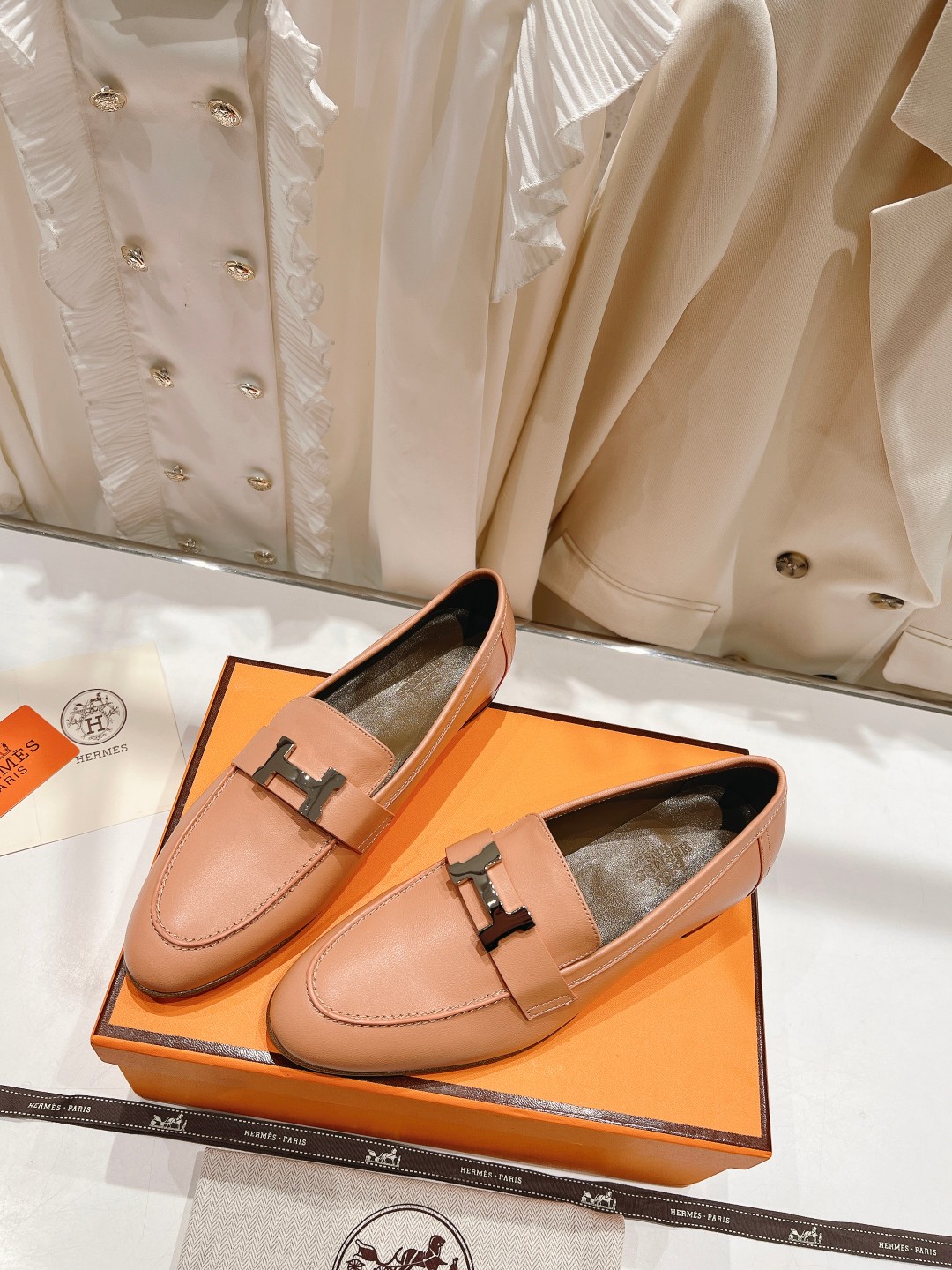 高版本出厂 🆕Herme…s fw new arrival～H家新款kelly扣乐福鞋鞋型很好看，见到到