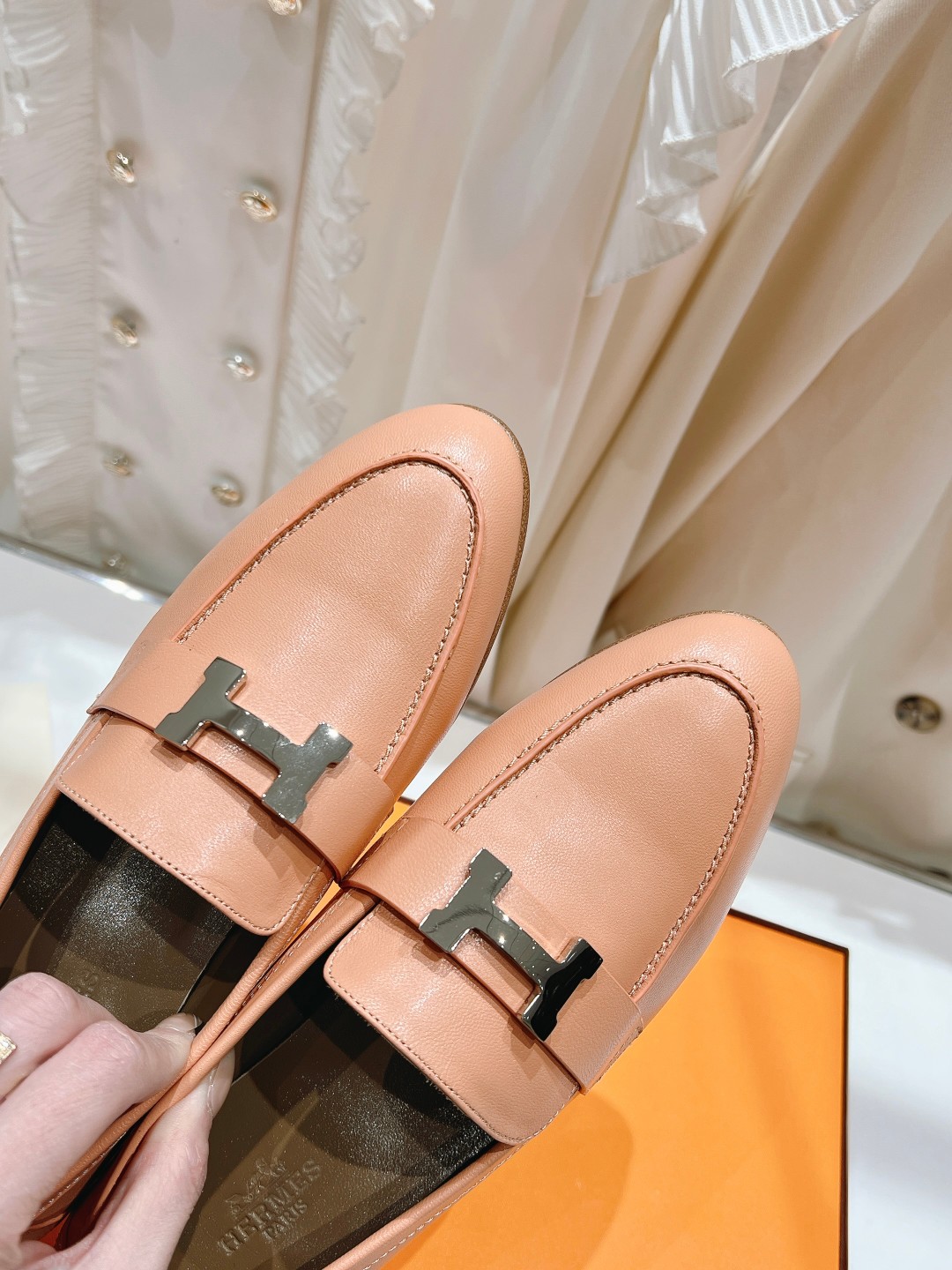 高版本出厂 🆕Herme…s fw new arrival～H家新款kelly扣乐福鞋鞋型很好看，见到到