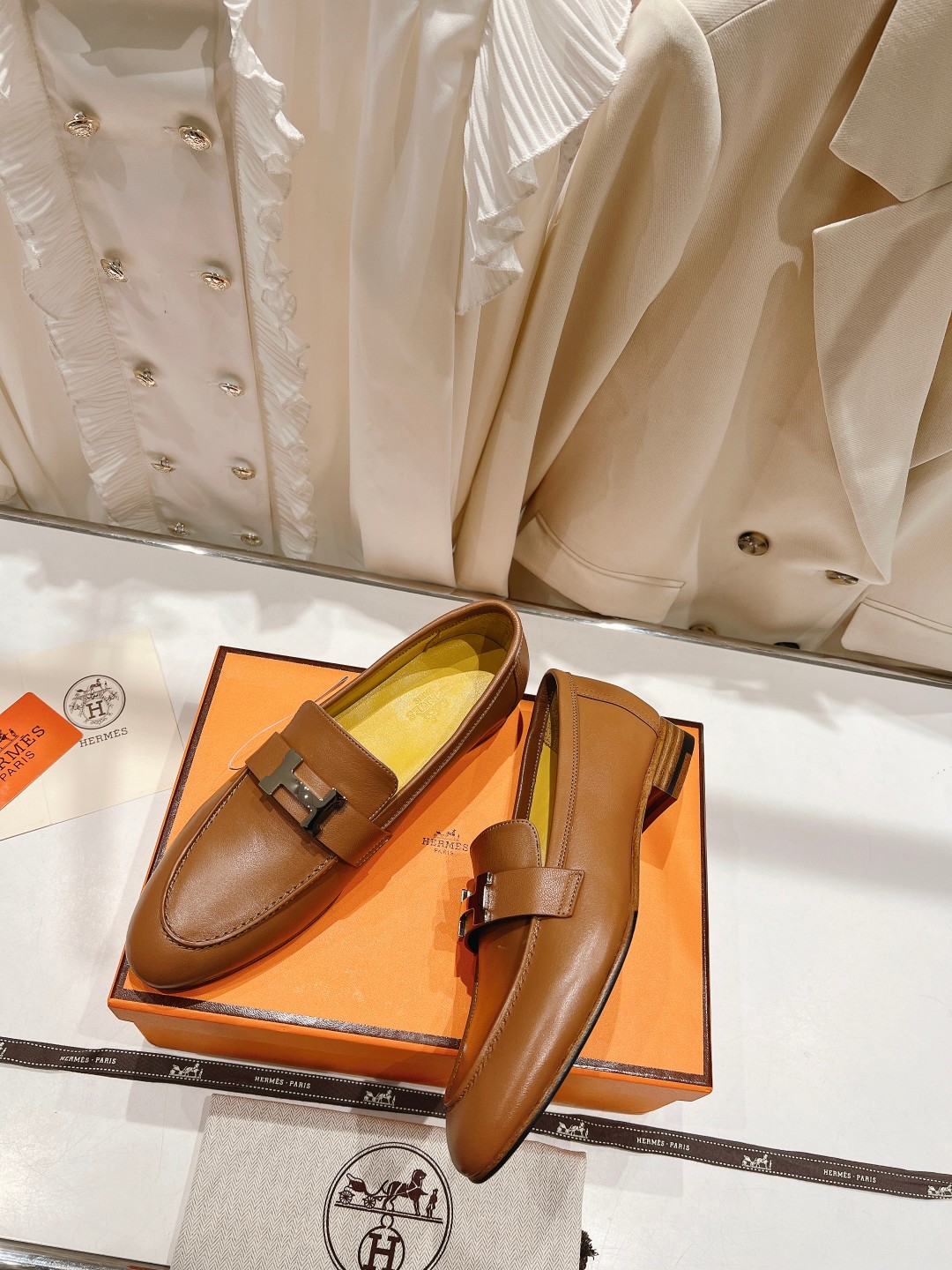 高版本出厂 🆕Herme…s fw new arrival～H家新款kelly扣乐福鞋鞋型很好看，见到到