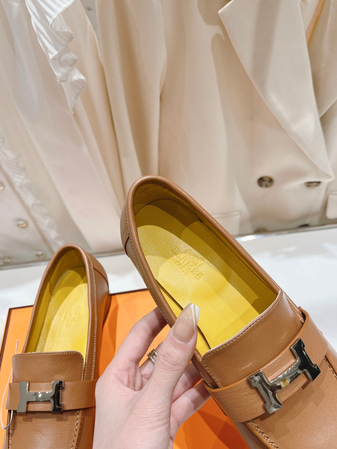 高版本出厂 🆕Herme…s fw new arrival～H家新款kelly扣乐福鞋鞋型很好看，见到到