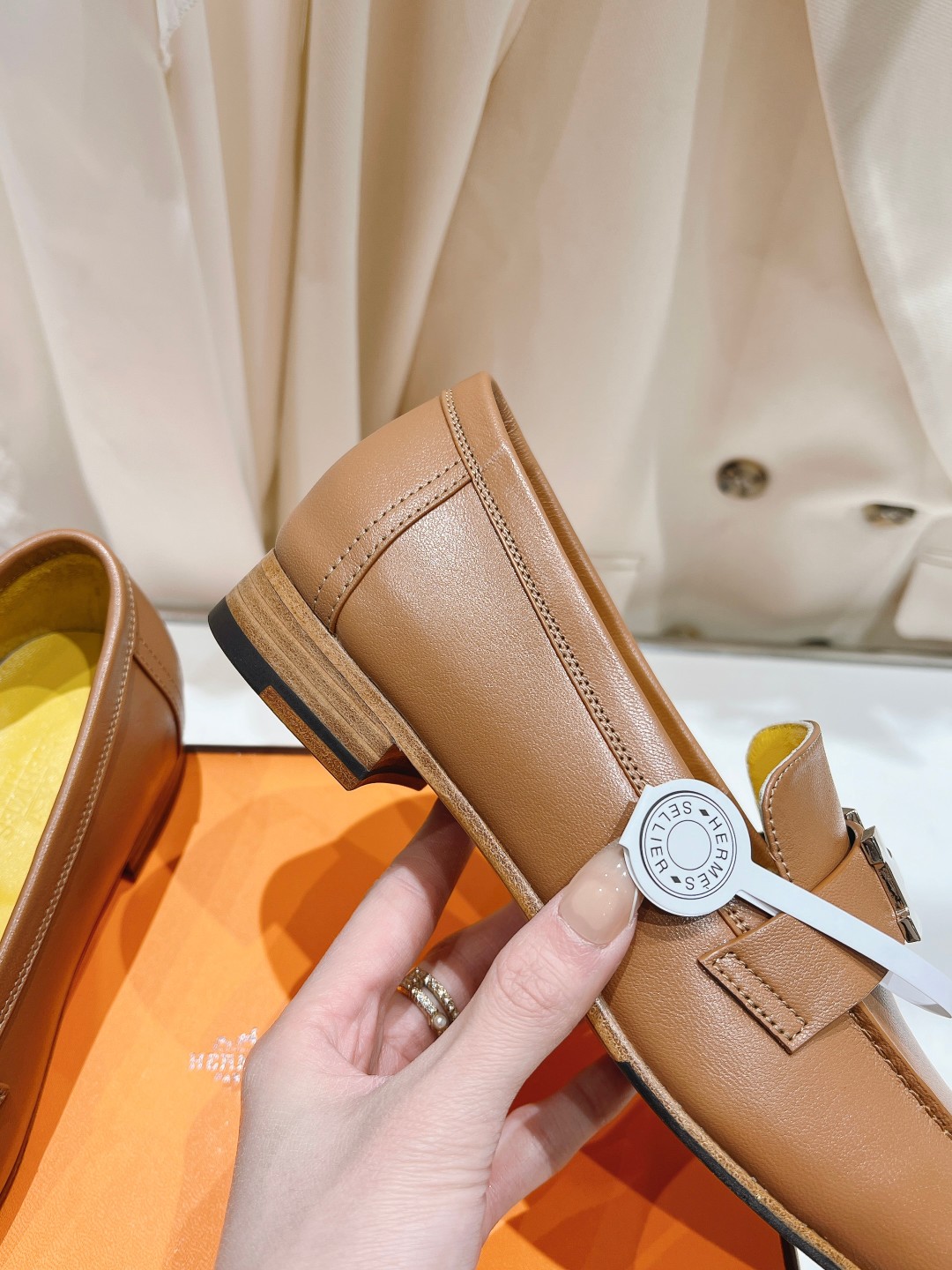 高版本出厂 🆕Herme…s fw new arrival～H家新款kelly扣乐福鞋鞋型很好看，见到到