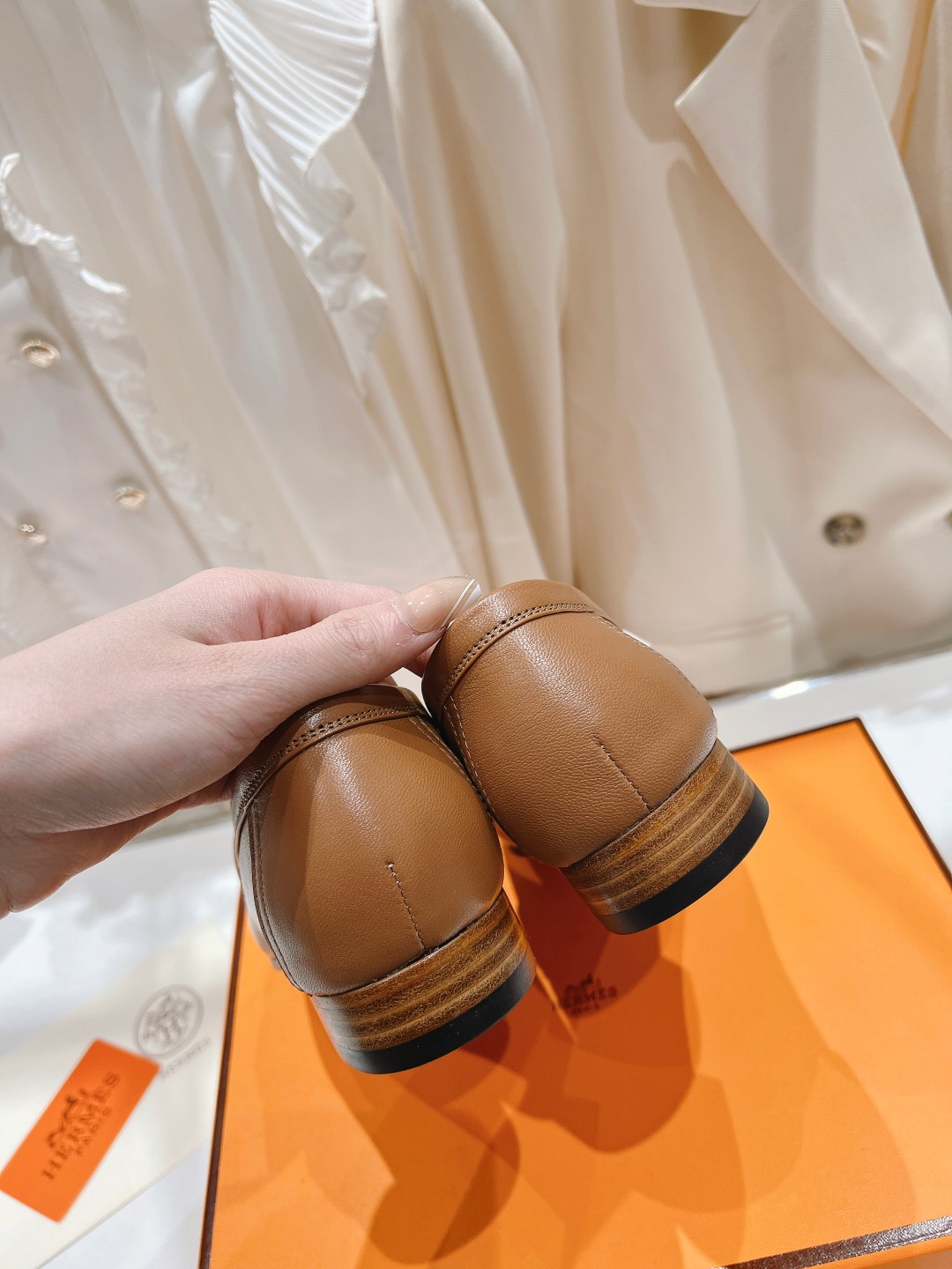 高版本出厂 🆕Herme…s fw new arrival～H家新款kelly扣乐福鞋鞋型很好看，见到到