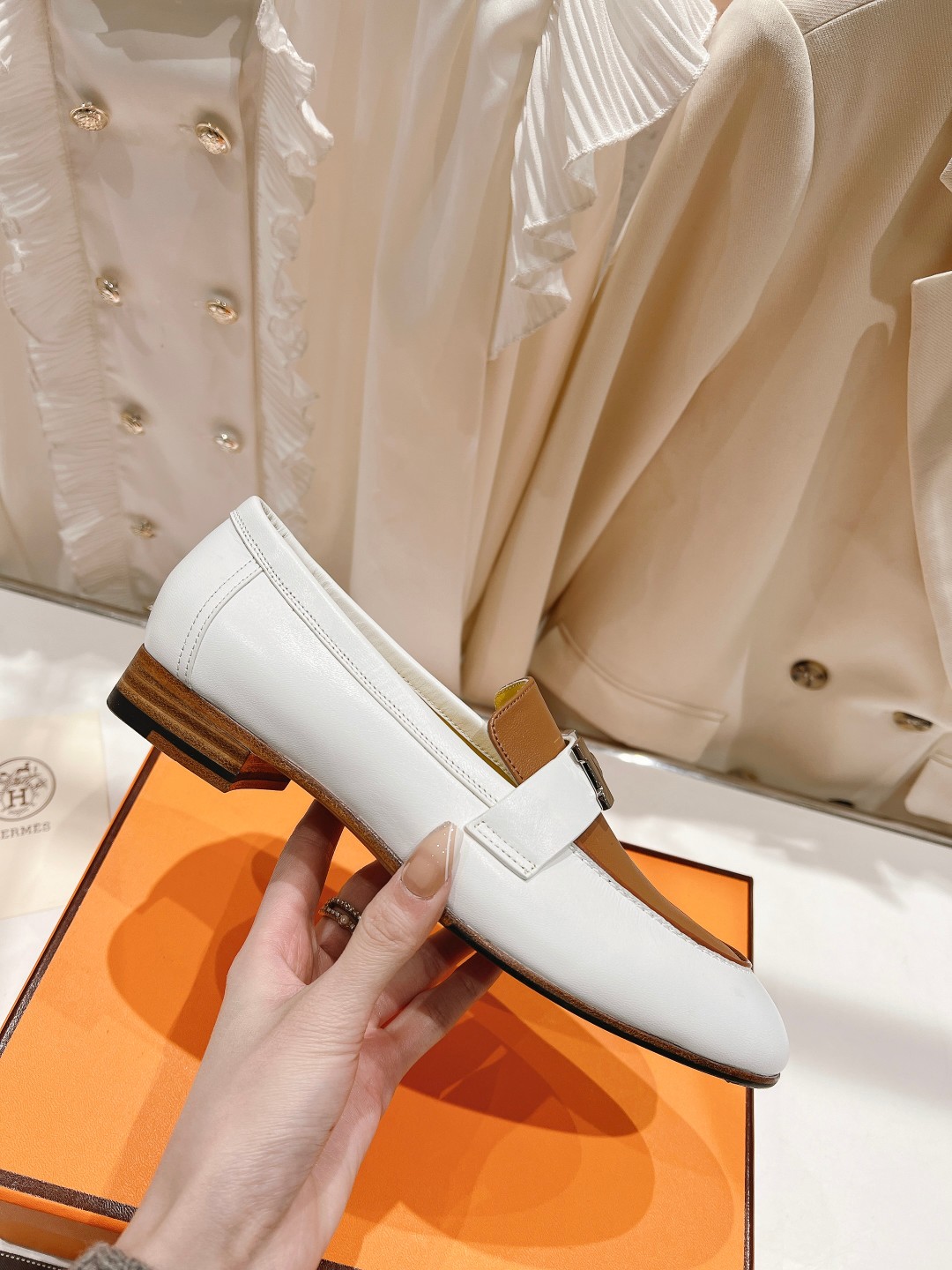 高版本出厂 🆕Herme…s fw new arrival～H家新款kelly扣乐福鞋鞋型很好看，见到到