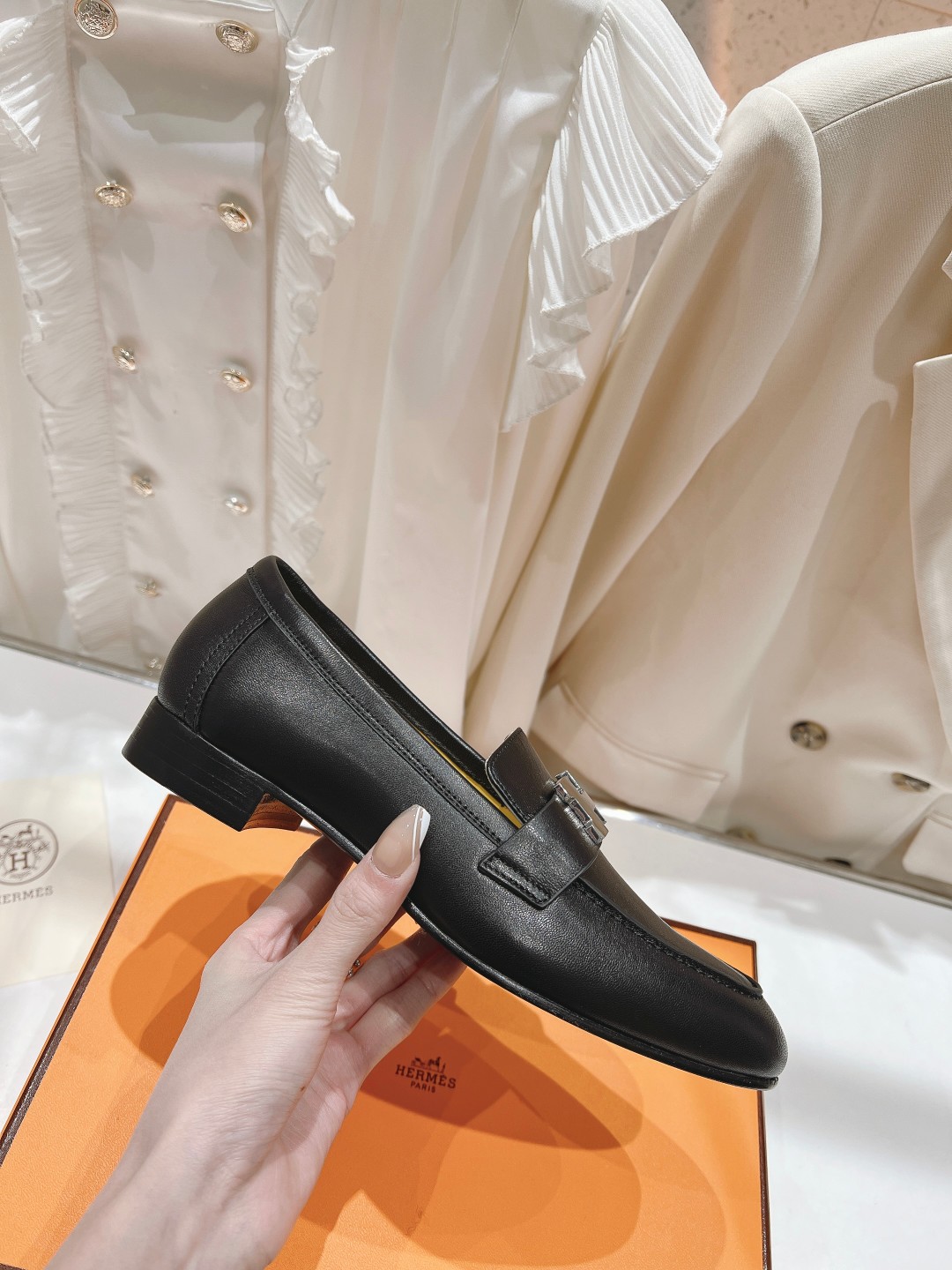 高版本出厂 🆕Herme…s fw new arrival～H家新款kelly扣乐福鞋鞋型很好看，见到到