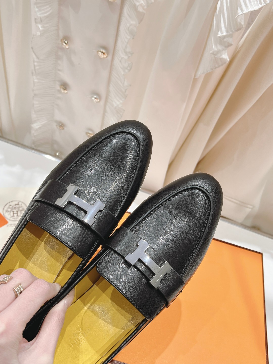 高版本出厂 🆕Herme…s fw new arrival～H家新款kelly扣乐福鞋鞋型很好看，见到到