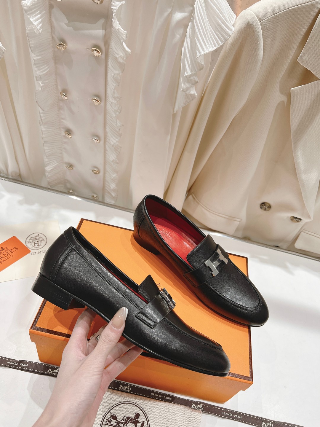 高版本出厂 🆕Herme…s fw new arrival～H家新款kelly扣乐福鞋鞋型很好看，见到到