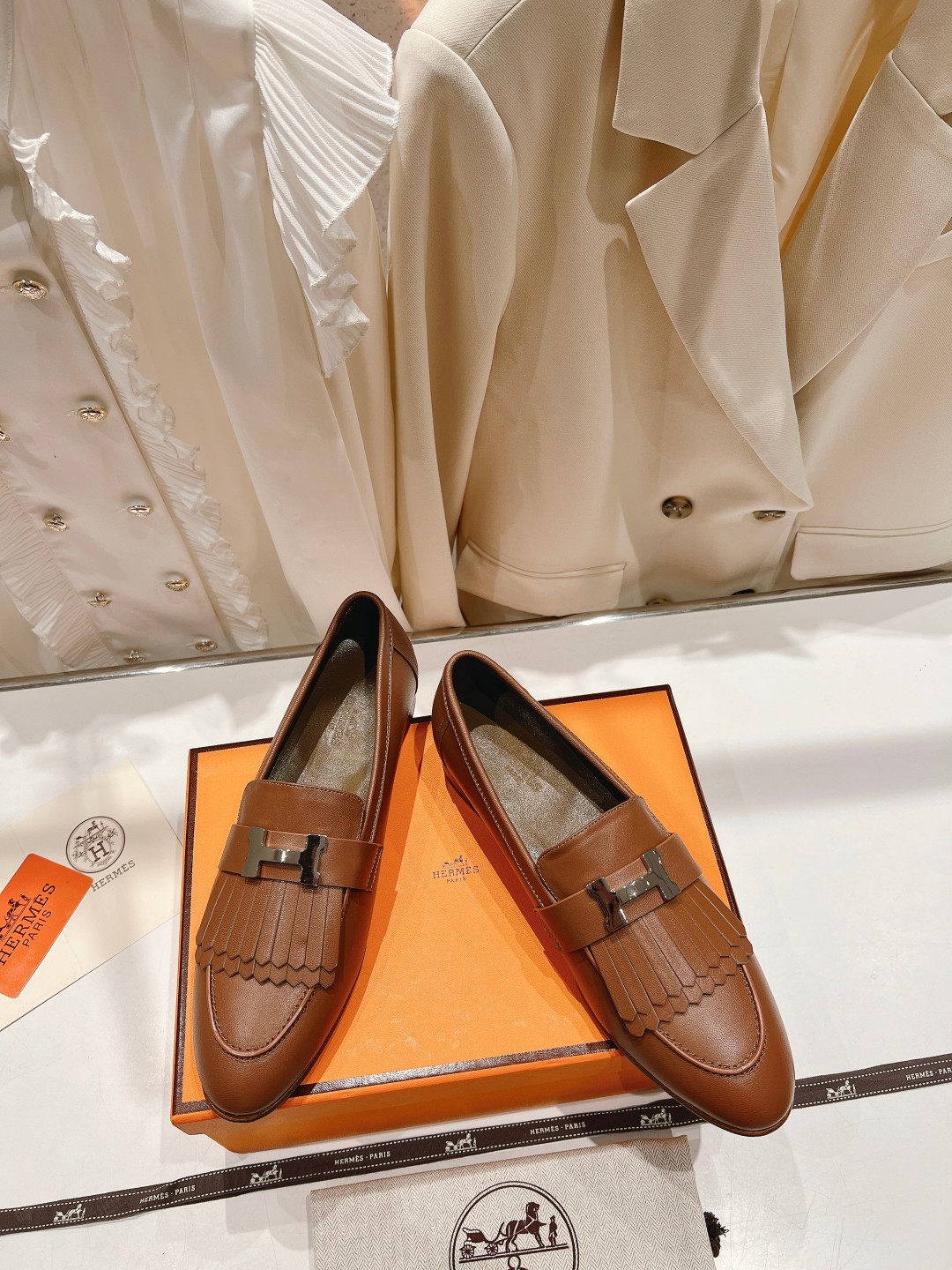 高版本出厂 🆕Herme…s fw new arrival～H家新款kelly扣乐福鞋鞋型很好看，见到到