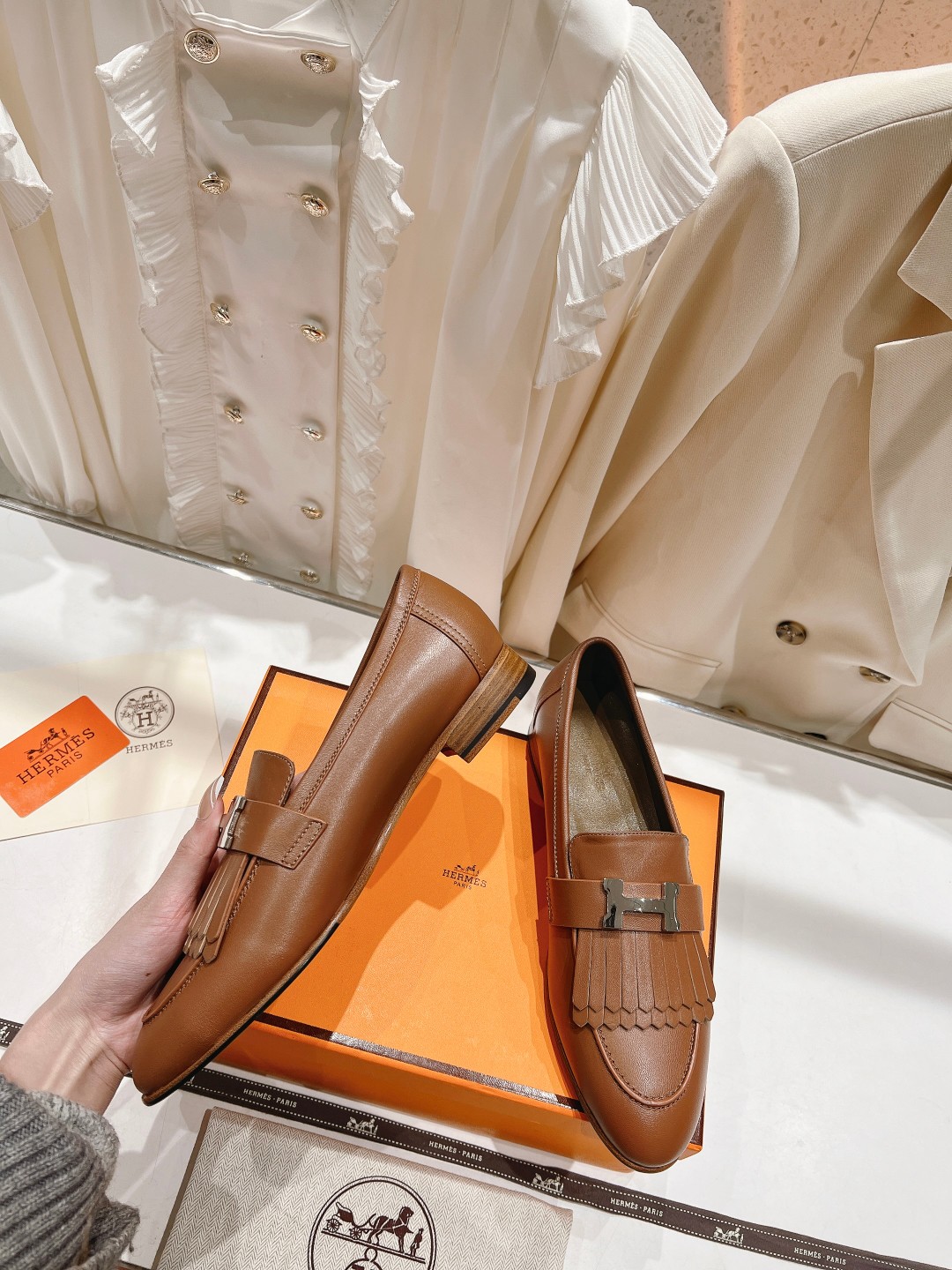 高版本出厂 🆕Herme…s fw new arrival～H家新款kelly扣乐福鞋鞋型很好看，见到到