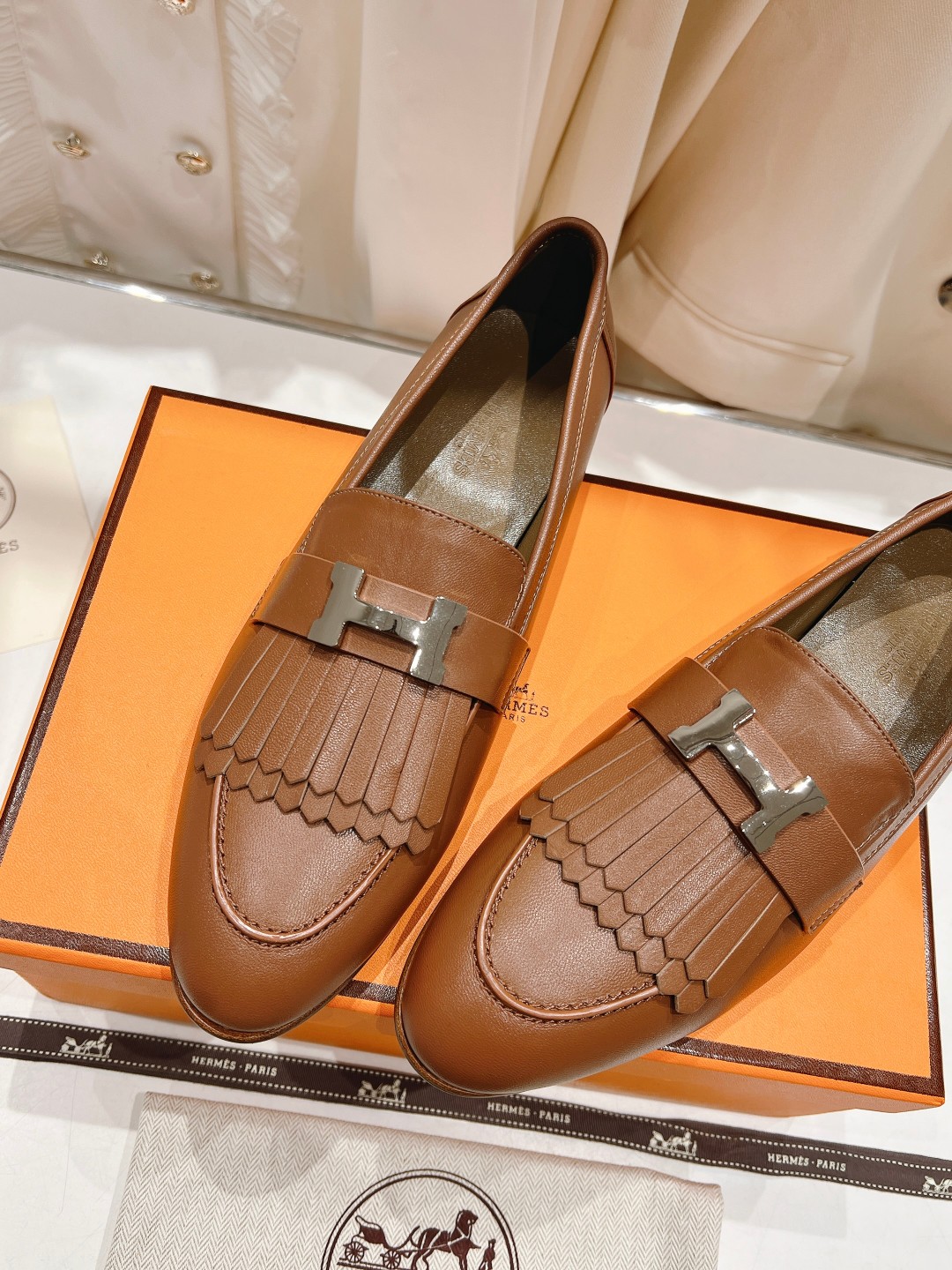 高版本出厂 🆕Herme…s fw new arrival～H家新款kelly扣乐福鞋鞋型很好看，见到到