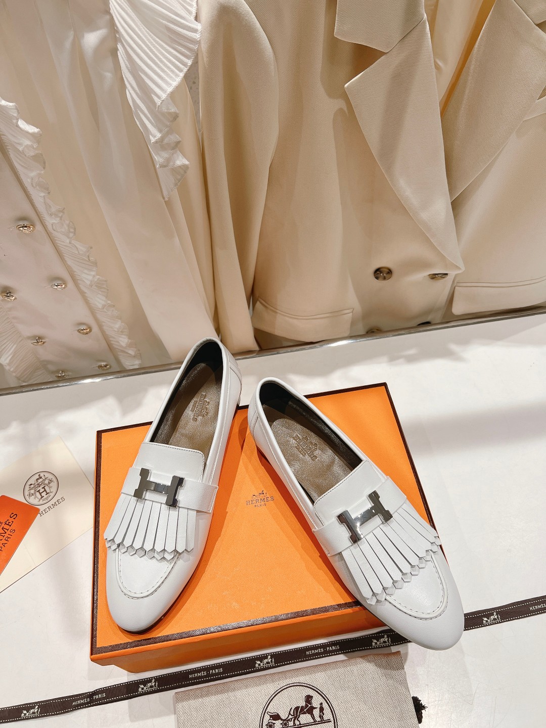 高版本出厂 🆕Herme…s fw new arrival～H家新款kelly扣乐福鞋鞋型很好看，见到到