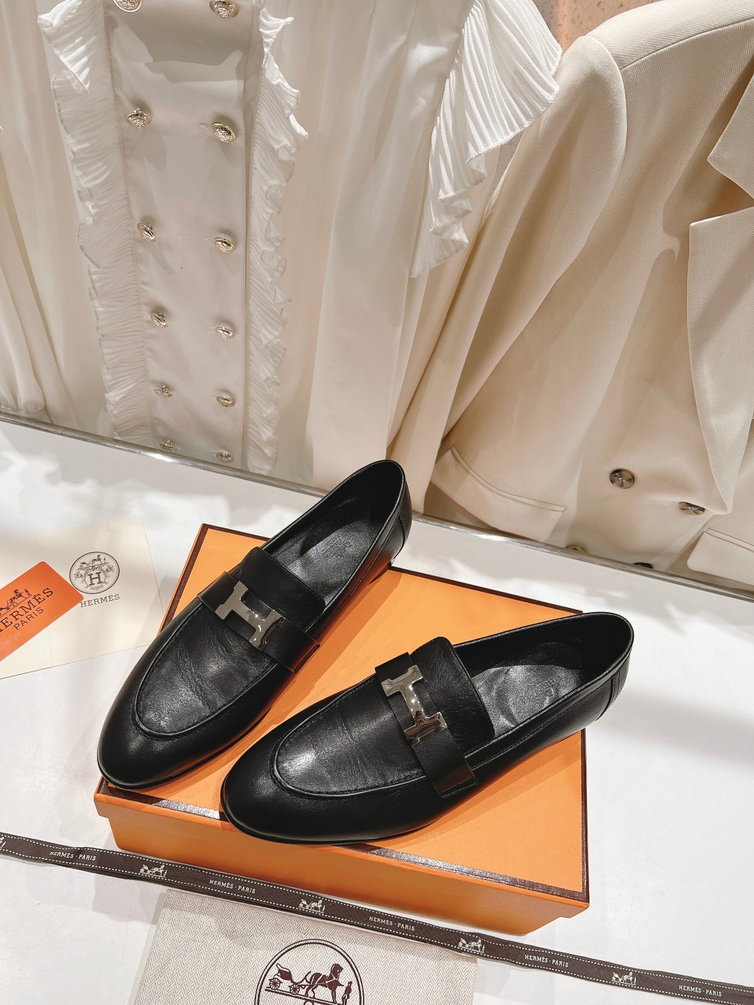 高版本出厂 🆕Herme…s fw new arrival～H家新款kelly扣乐福鞋鞋型很好看，见到到