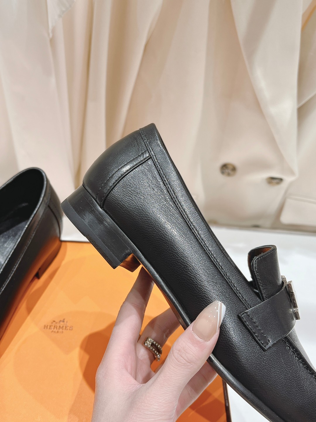 高版本出厂 🆕Herme…s fw new arrival～H家新款kelly扣乐福鞋鞋型很好看，见到到