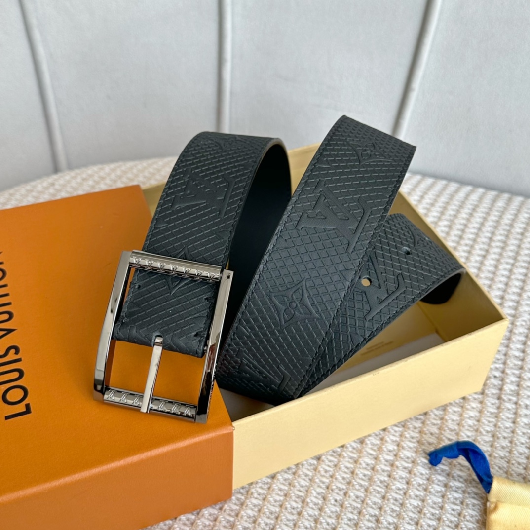 Louis Vuitton Belts AAA+ Replica
 Black Men Calfskin Cowhide