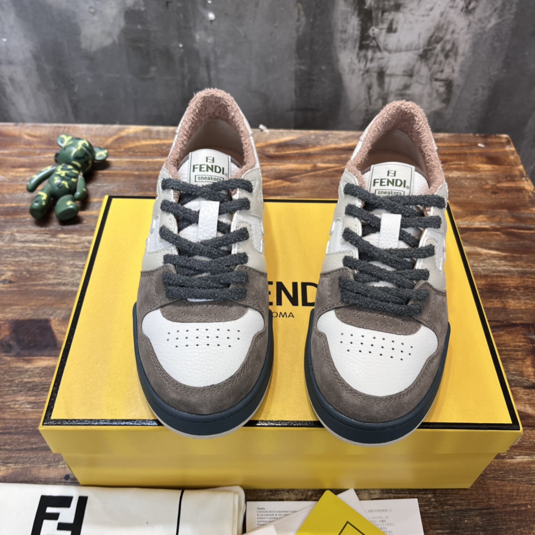 Fendi 区别通货 Fendi芬迪2023新款板鞋休闲运动鞋