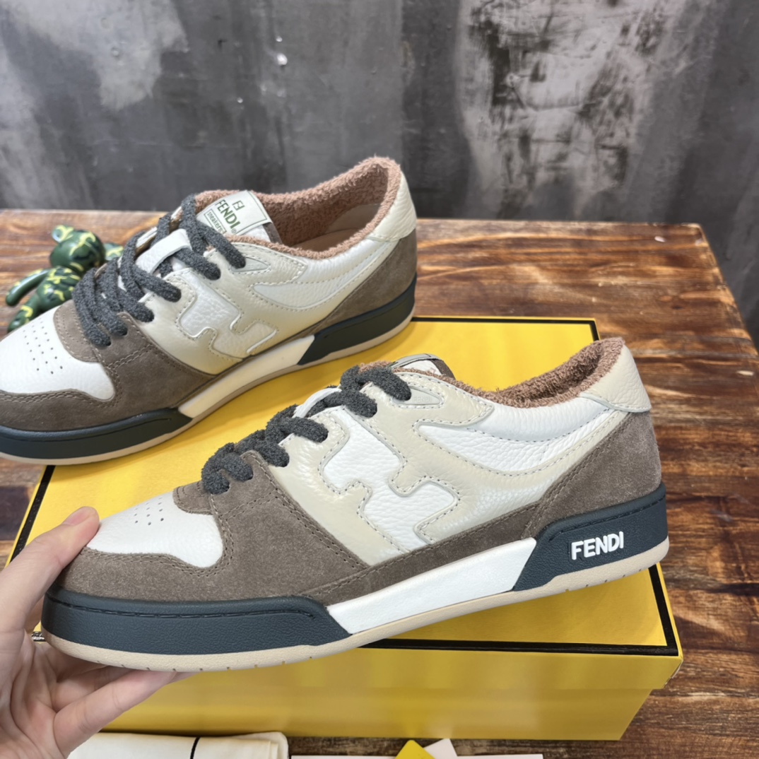 Fendi 区别通货 Fendi芬迪2023新款板鞋休闲运动鞋