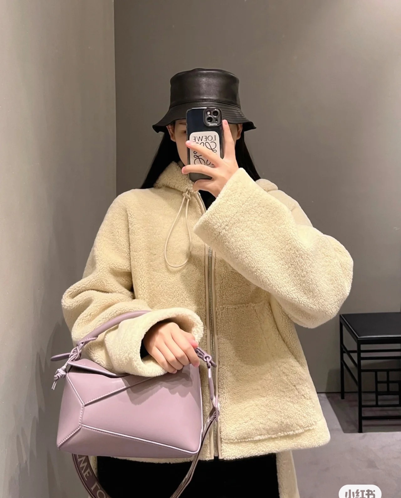 NO:552658,Luojia small satin cowhide puzzle edge handbag, super nice ~ light brown leather purple, puzzle edge satin, loewe, cowhide19860909罗家小号缎面牛皮革uzzle Edge 手袋 超级好看的～浅咖皮紫色,Puzzle Edge缎面,loewe,cowhide,Bag
