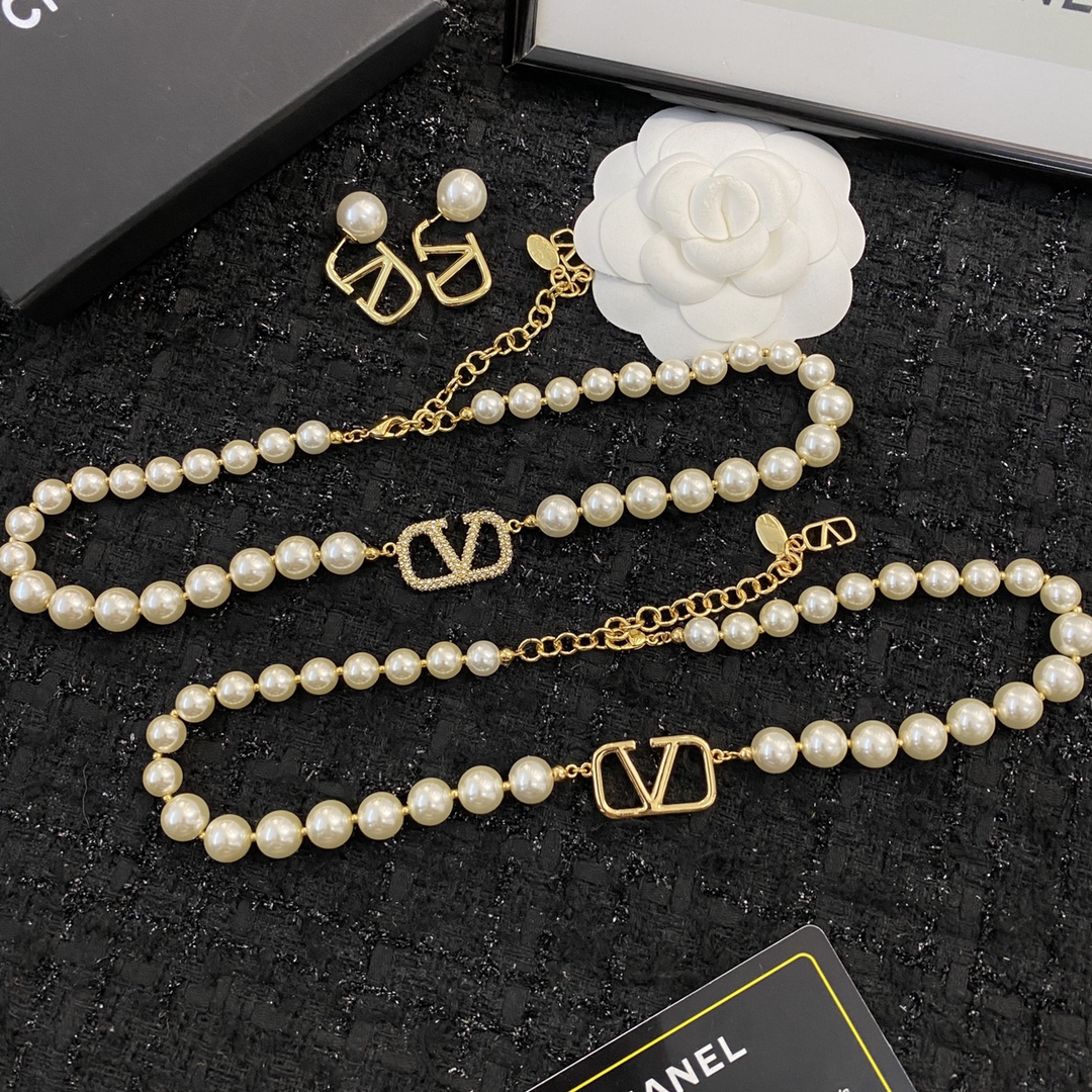 발렌티노 목걸이 63543 Valentino Necklace 상세 이미지 2