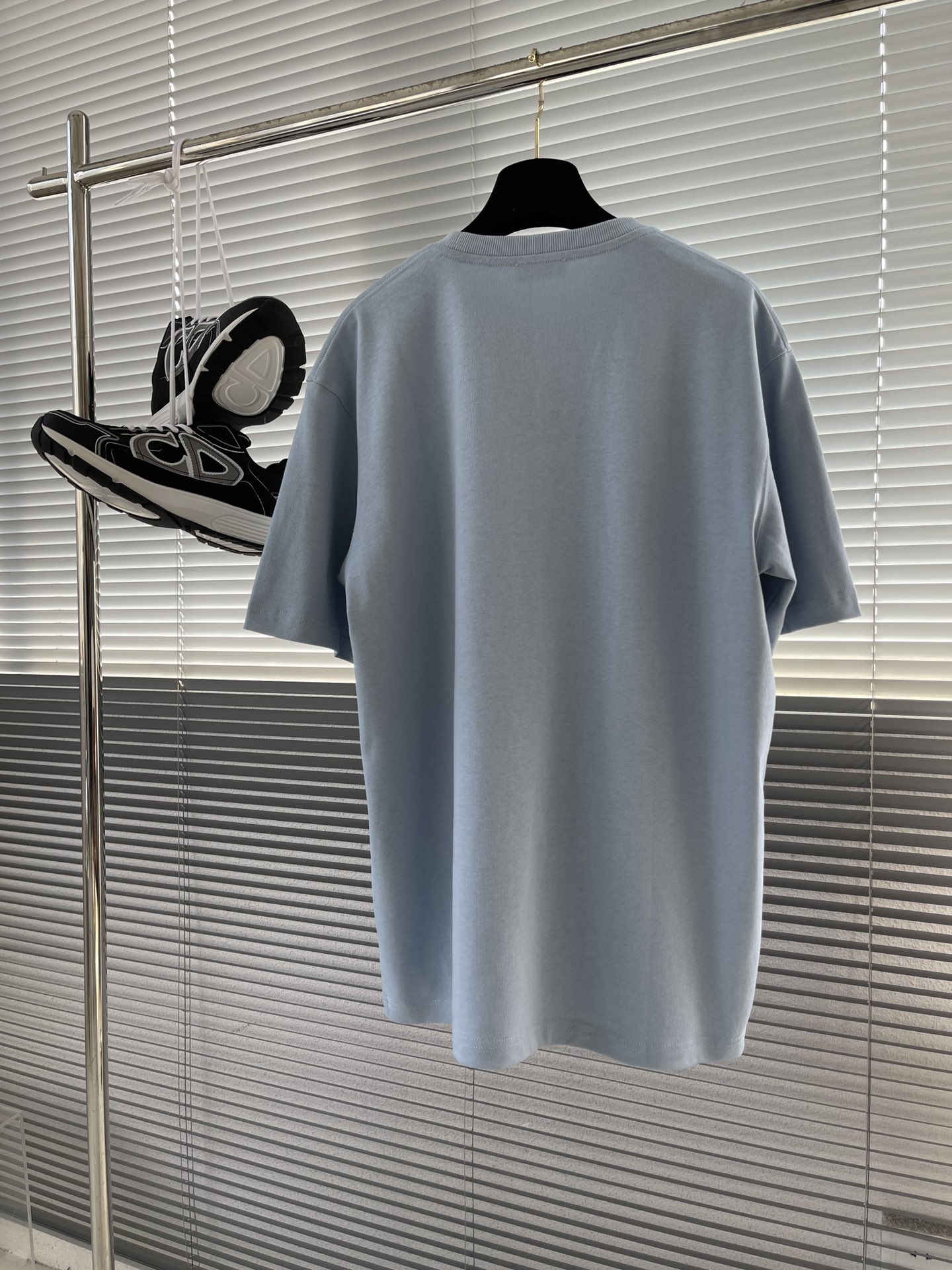 Dior Classic CD Embroidery T-Shirt, Timeless Design, Heavyweight Fabric 7 i1672304120 3429 1