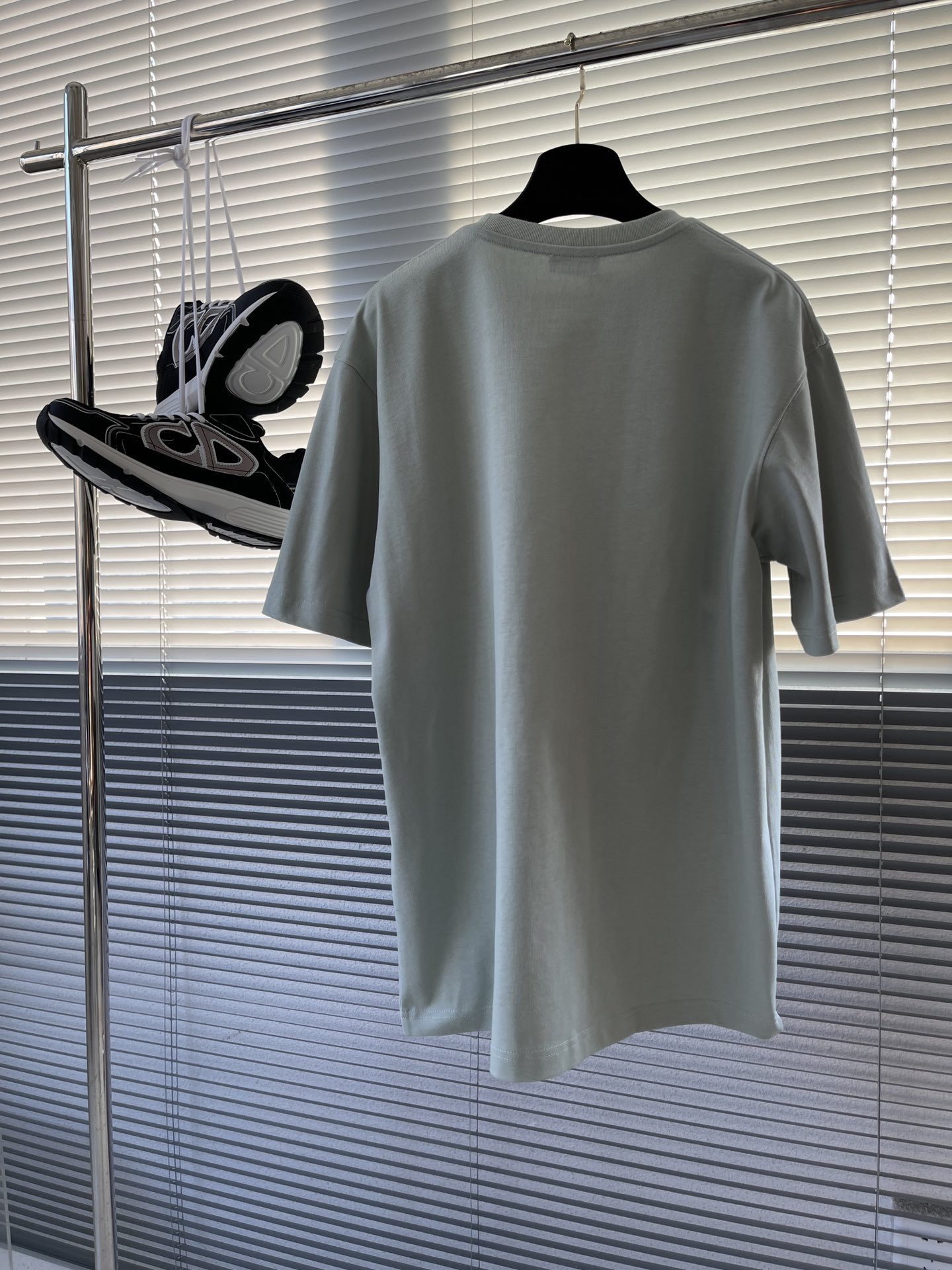Dior Classic CD Embroidery T-Shirt, Heavyweight Fabric, Timeless Design 7 i1672304163 3934 1