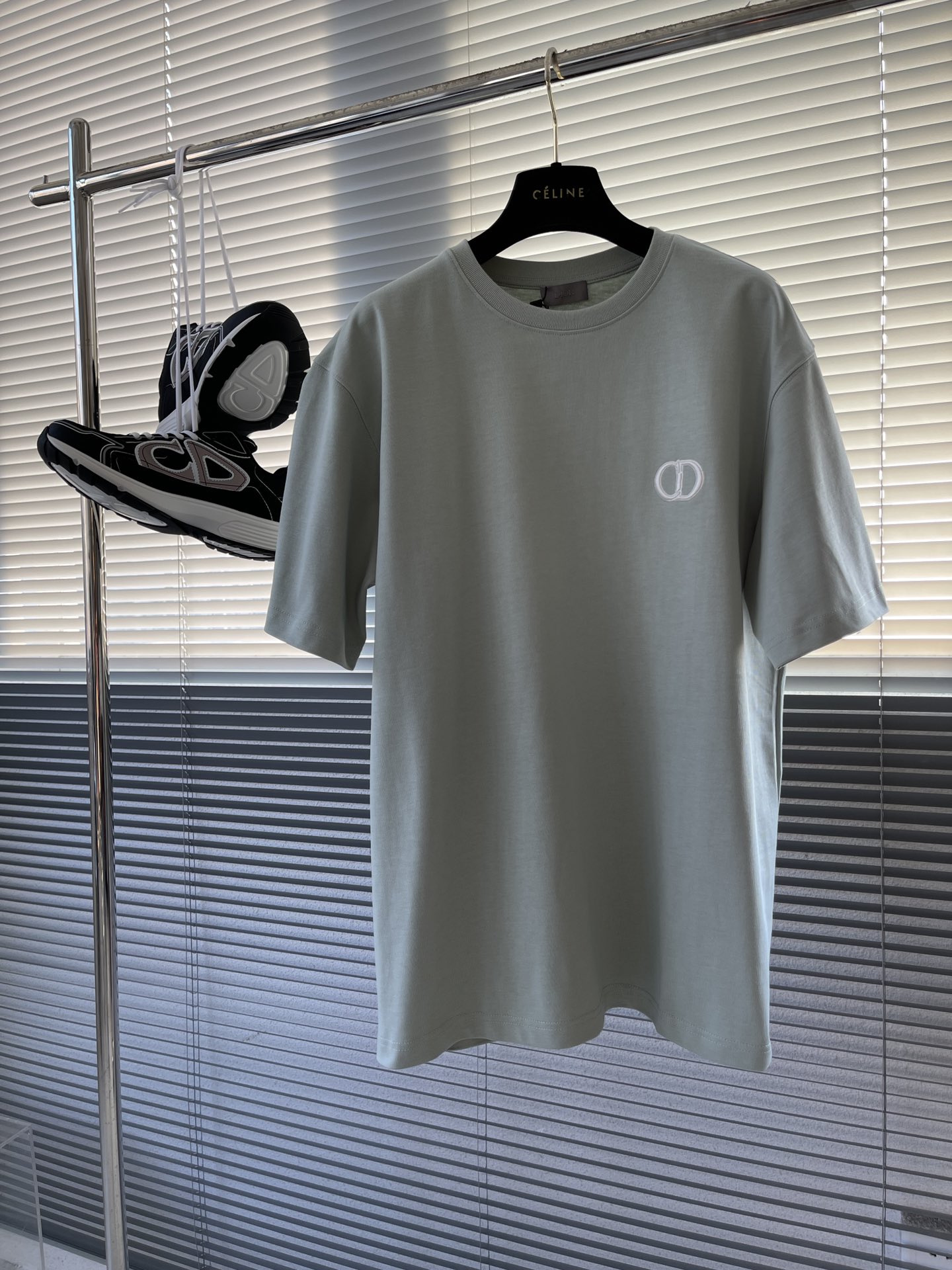 Dior Classic CD Embroidery T-Shirt, Heavyweight Fabric, Timeless Design 1 i1672304163 8147 0