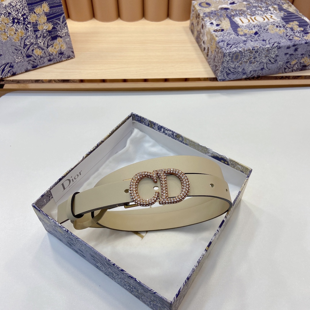 迪奥新品20毫米黑色光滑牛皮革和白色