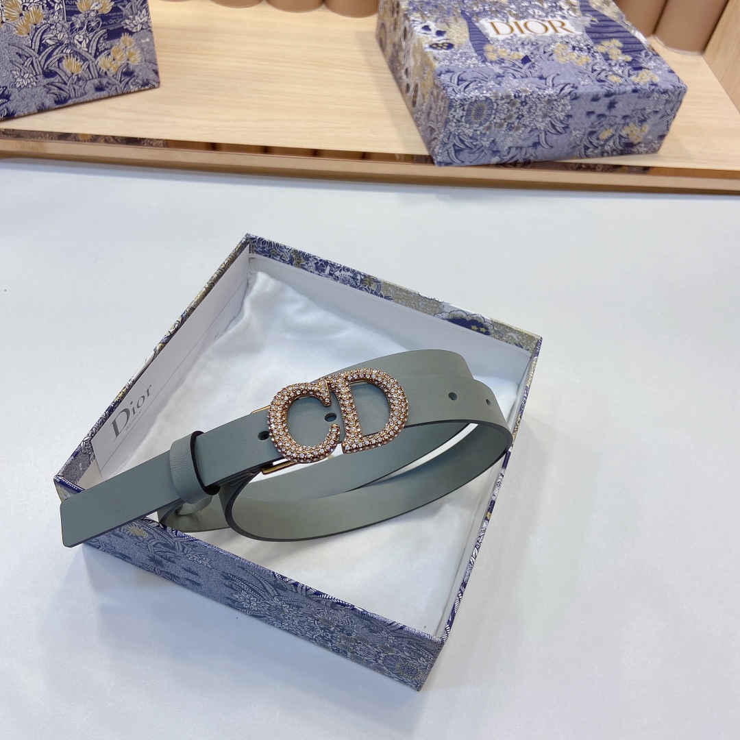 迪奥新品20毫米黑色光滑牛皮革和白色