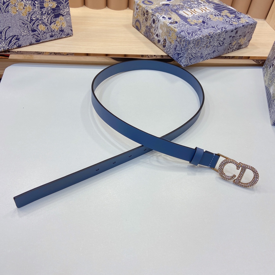 迪奥新品20毫米黑色光滑牛皮革和白色
