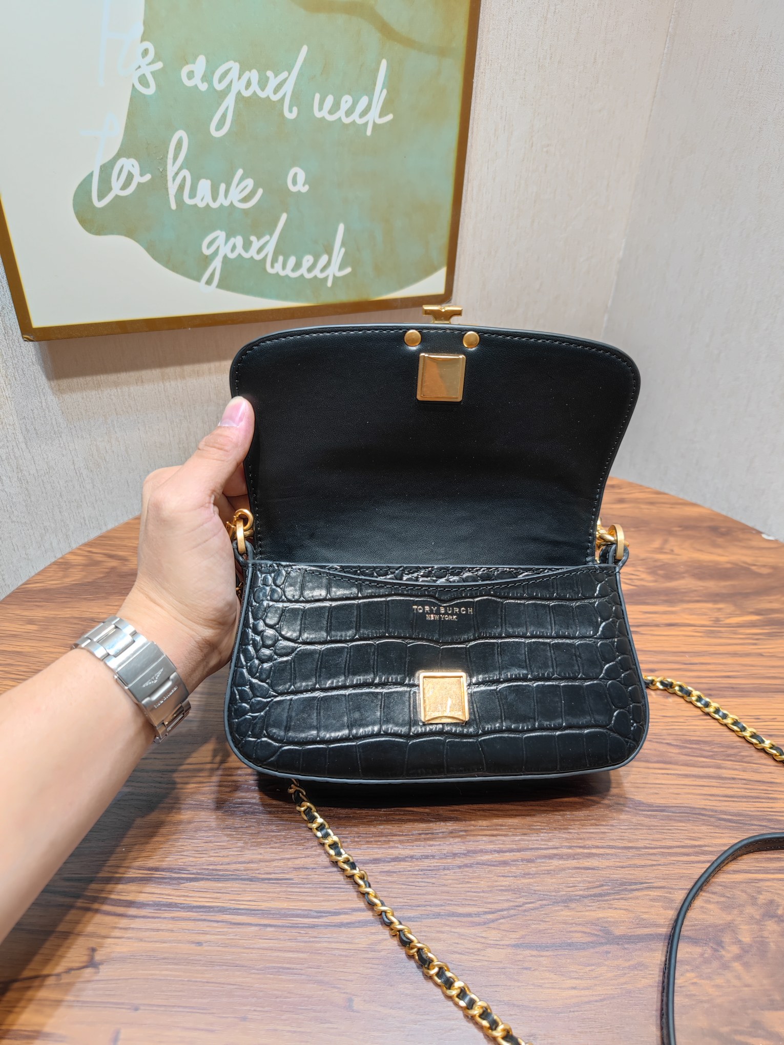 Tory Burch 编号045鳄纹 TORY BURCH 汤丽柏琦