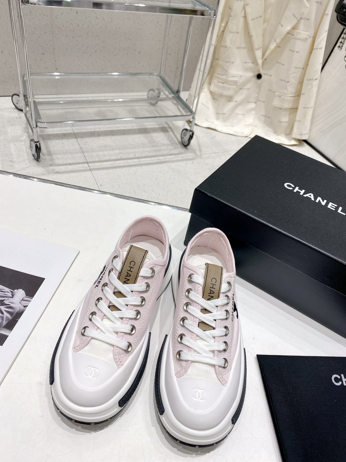 Chanel Chanel Chanel últimos zapatos de galleta de fondo grueso son actualmente los zapatos de galle