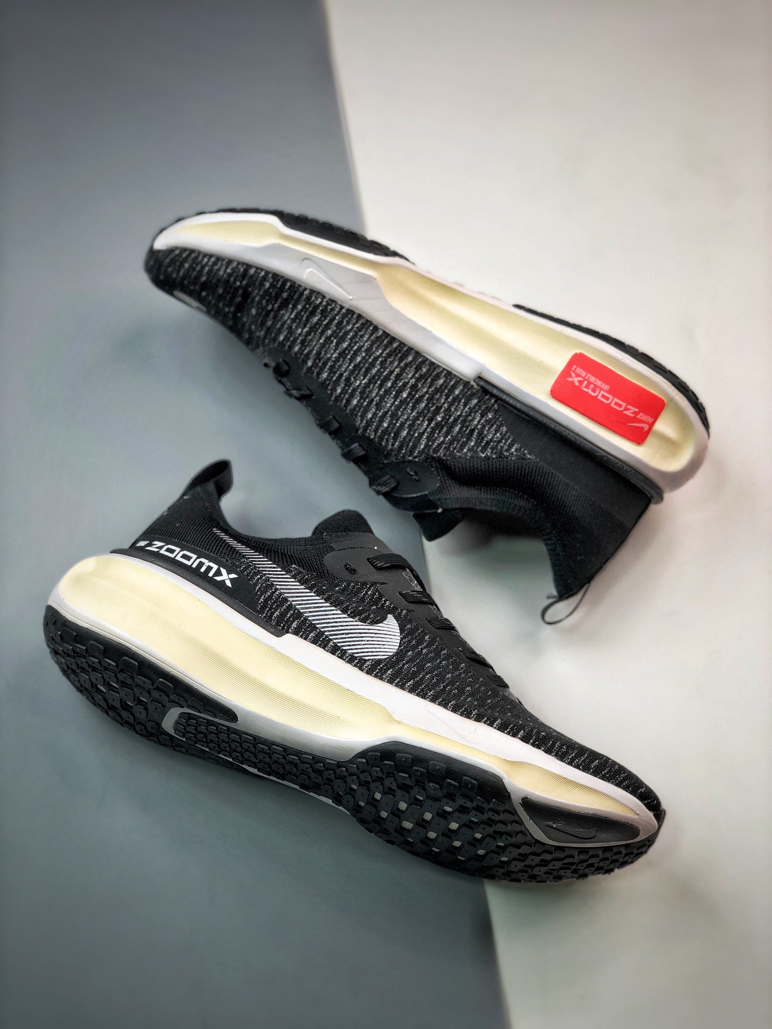 200 Nike Zoom X Invincible Run Fk 3 马拉松机能风格运动鞋  DR2615-001