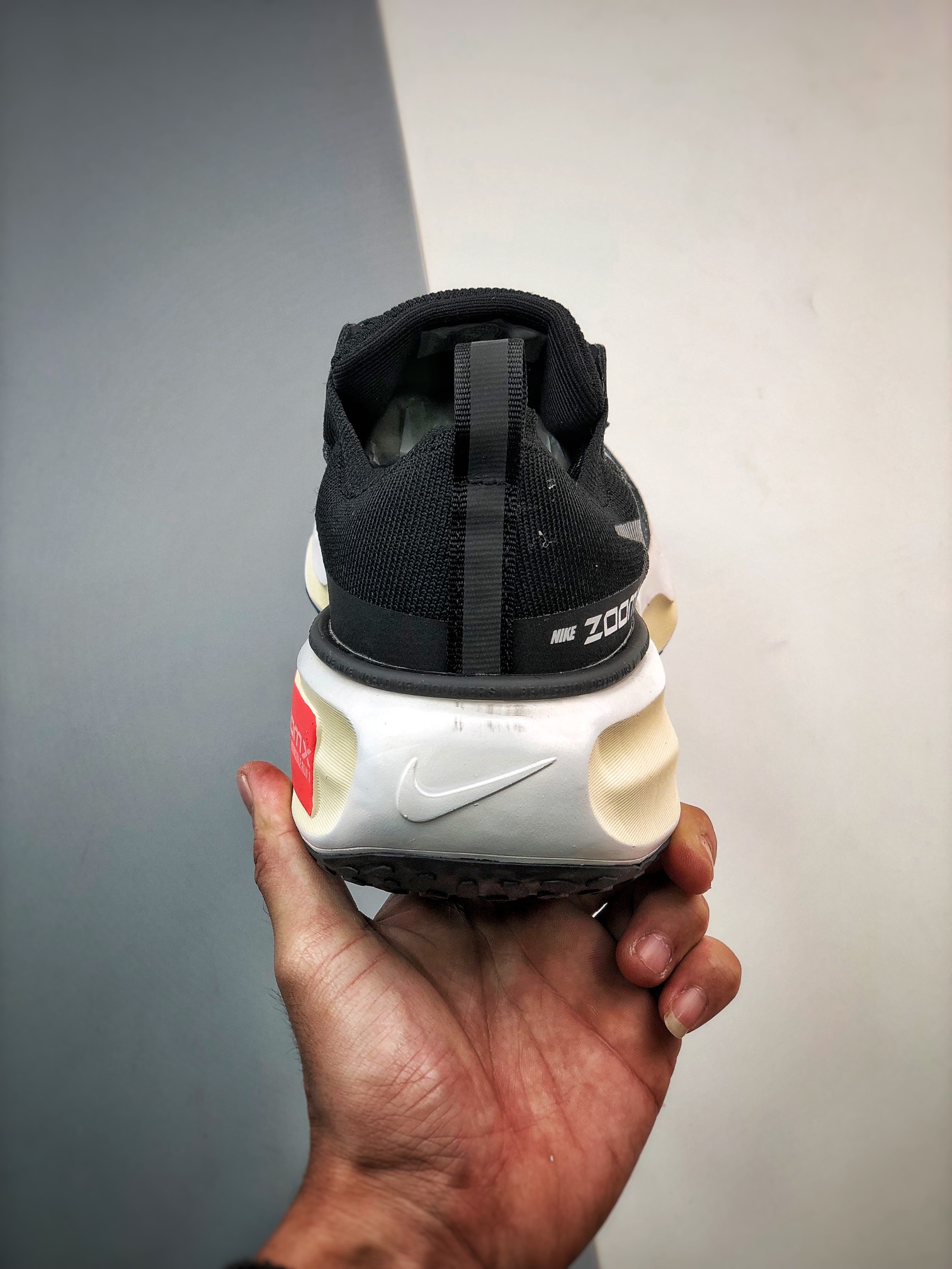 200 Nike Zoom X Invincible Run Fk 3 马拉松机能风格运动鞋  DR2615-001