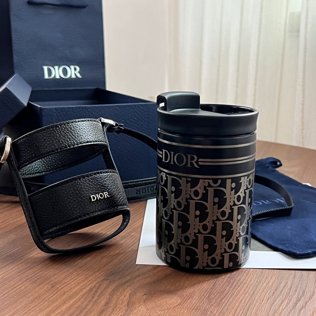 DIOR AQUA MUG - Comprehensive 4