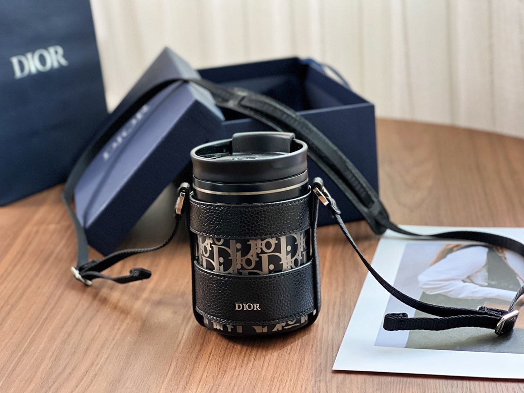 DIOR AQUA MUG - Comprehensive 9
