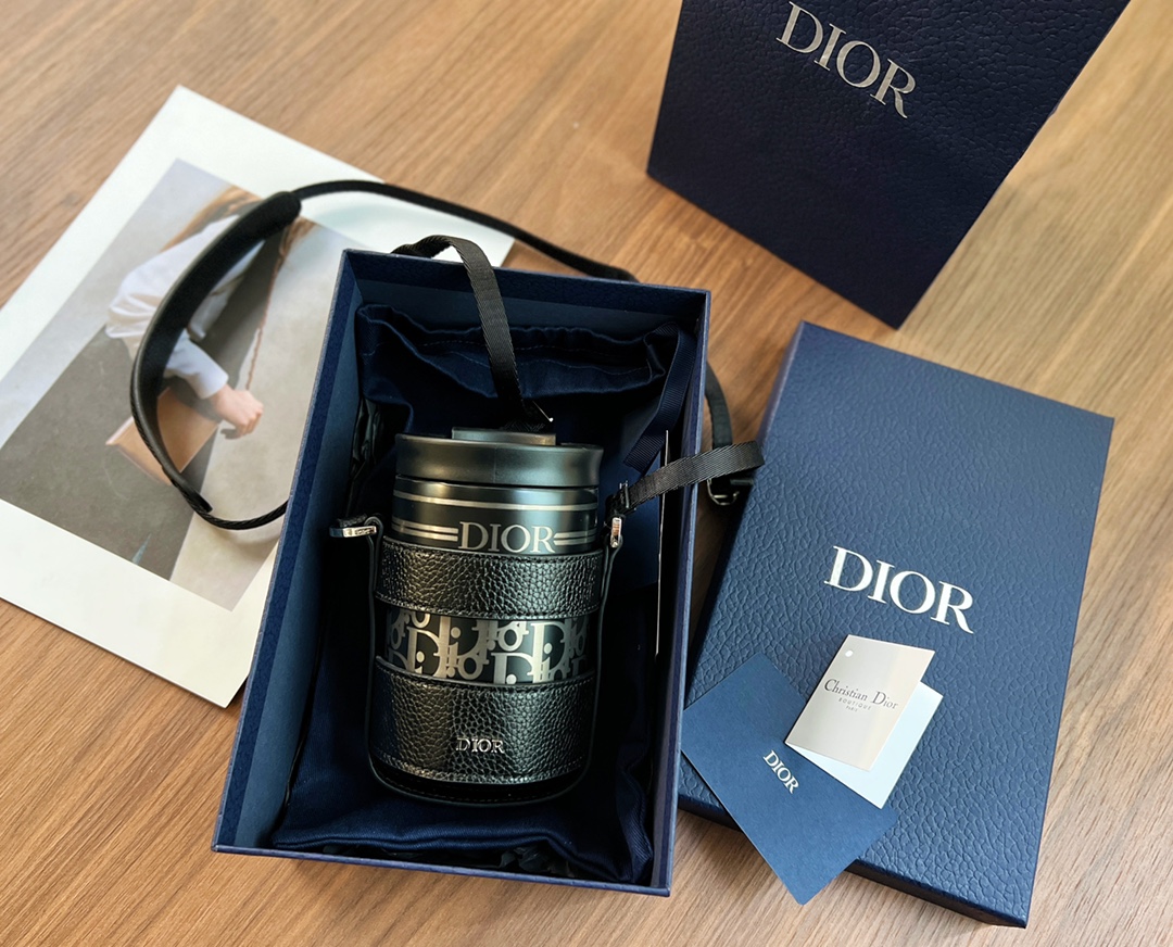 DIOR AQUA MUG - Comprehensive 2
