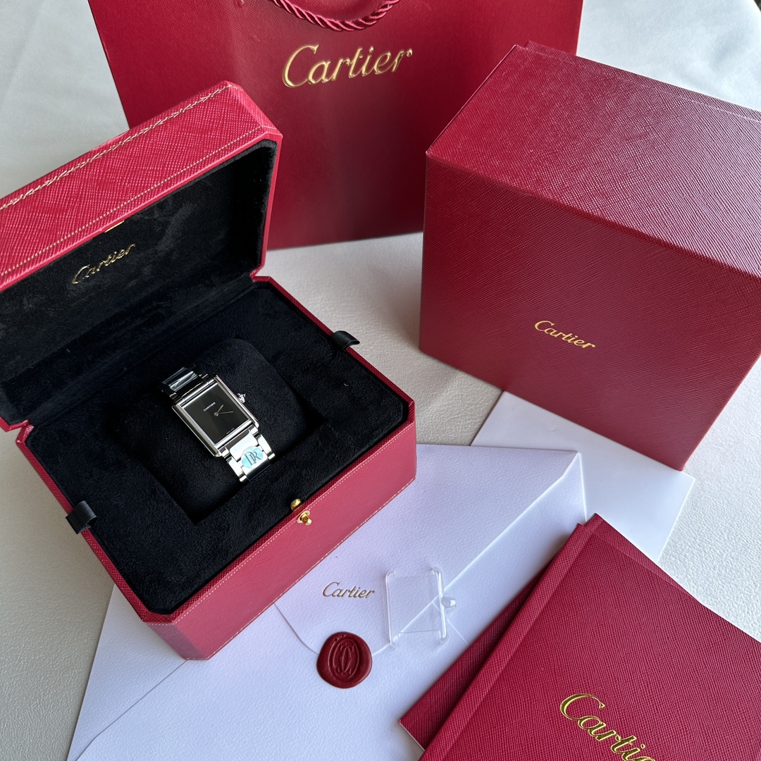 NO:821355,Produced by DR factory!  Cartier Tant Must tank series. The Tank Must watch draws inspiration directly from the Tank Louis Cartier watch, and its line outline is closer to the historical watch. The lugs of the Tank Must are full and round, and the proportion of the dial has been re-considered. Slim and chic is the main line running through the new design, making it look more refined!  The spinel on the crown is also tapered, and the buckle part has been changed from a butterfly buckle to a pin buckle, making it more comfortable to wear. It also has a quick-release strap function, making it easy to replace the chain strap or strap!  Moreover, the small and medium-sized models use large-sized Swiss ultra-thin movements to achieve high-efficiency battery life!  Every aspect is exquisite and sophisticated!  Medium size 33.7mm*25.5mm, pay attention to the details and quality!  ,,louis vuitton,cartier,cartier19860909DR工厂出品！卡地亚Tant Must坦克系列.Tank Must腕表直接从Tank Louis Cartier腕表汲取灵感,线条轮廓更为接近历史表款.Tank Must的表耳饱满圆润,表盘比例经从新考量,纤巧别致是贯穿全新设计的主线,看上去更精致些！表冠上的尖晶石也较尖细些,表扣部分从蝴蝶扣换成针扣,佩戴上更为舒适.一样有快拆表带功能,方便自行替换链带或者表带！而且中小号改用大尺寸瑞士超薄机芯,完成了高效率的续航功能！每个层面皆精致考究！中号尺寸33.7mm*25.5mm 认准细节品质！,,louis vuitton,cartier,cartier,Watch