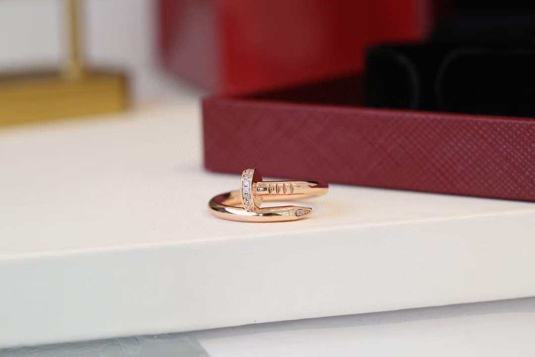 Cartier Cartier 款钉子戒指，头尾钻戒指