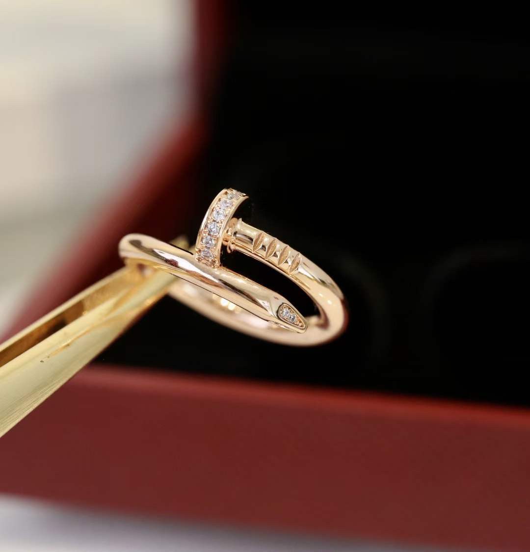 Cartier Cartier 款钉子戒指，头尾钻戒指