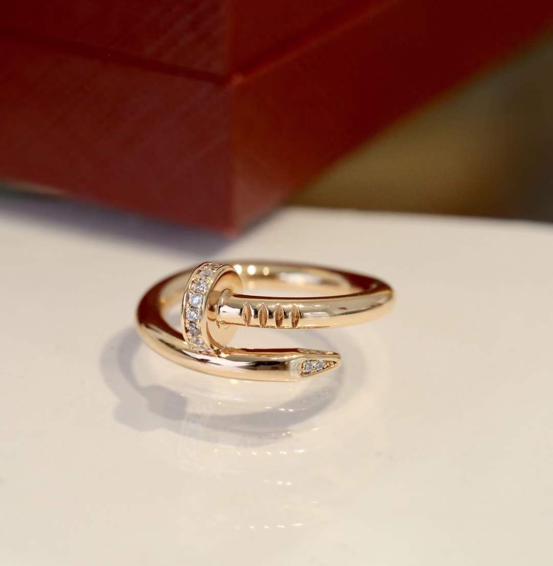 Cartier Cartier 款钉子戒指，头尾钻戒指