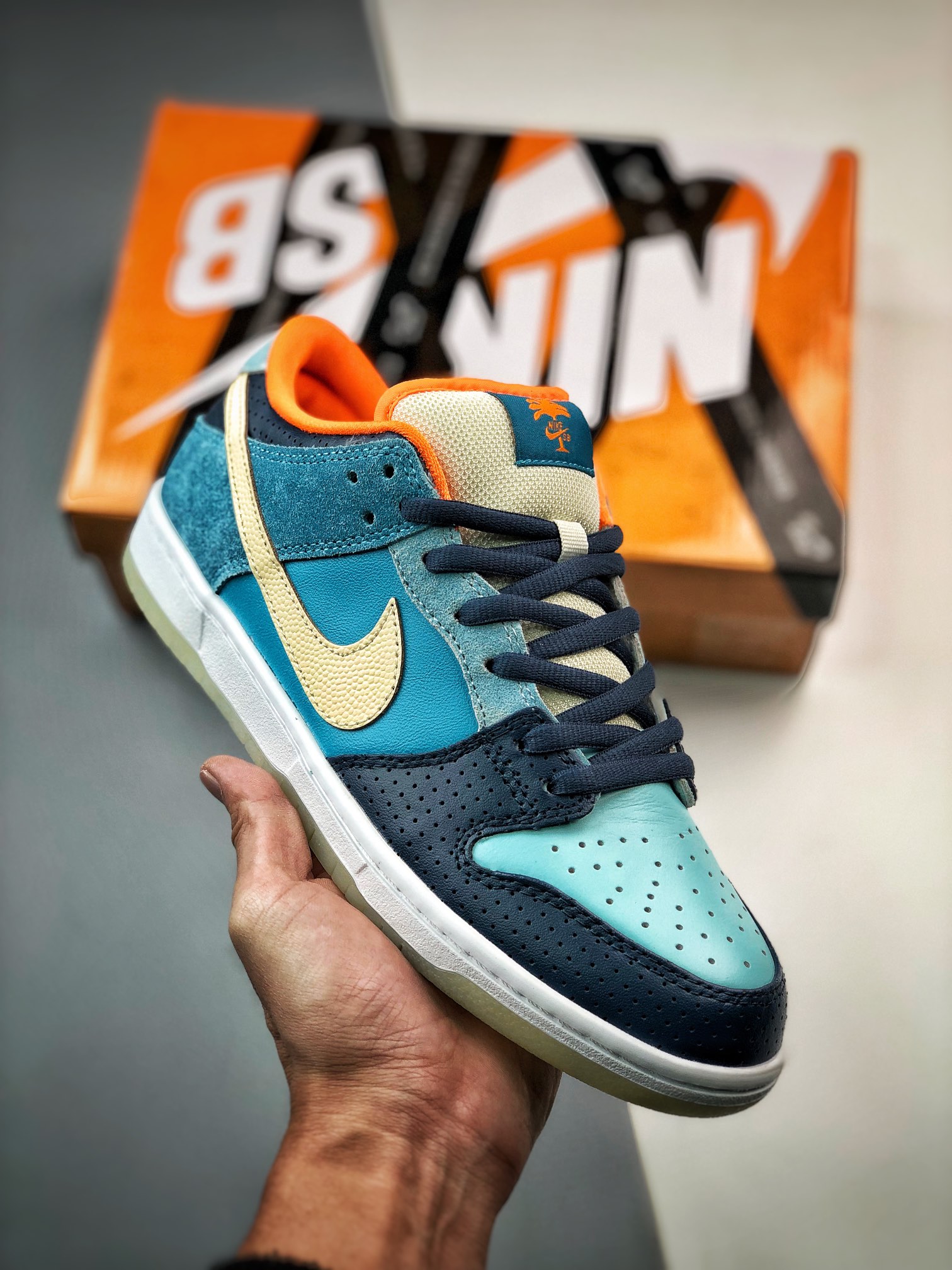 280 Nike Dunk SB Low MIA Skate Shop 蓝橙 504750-474