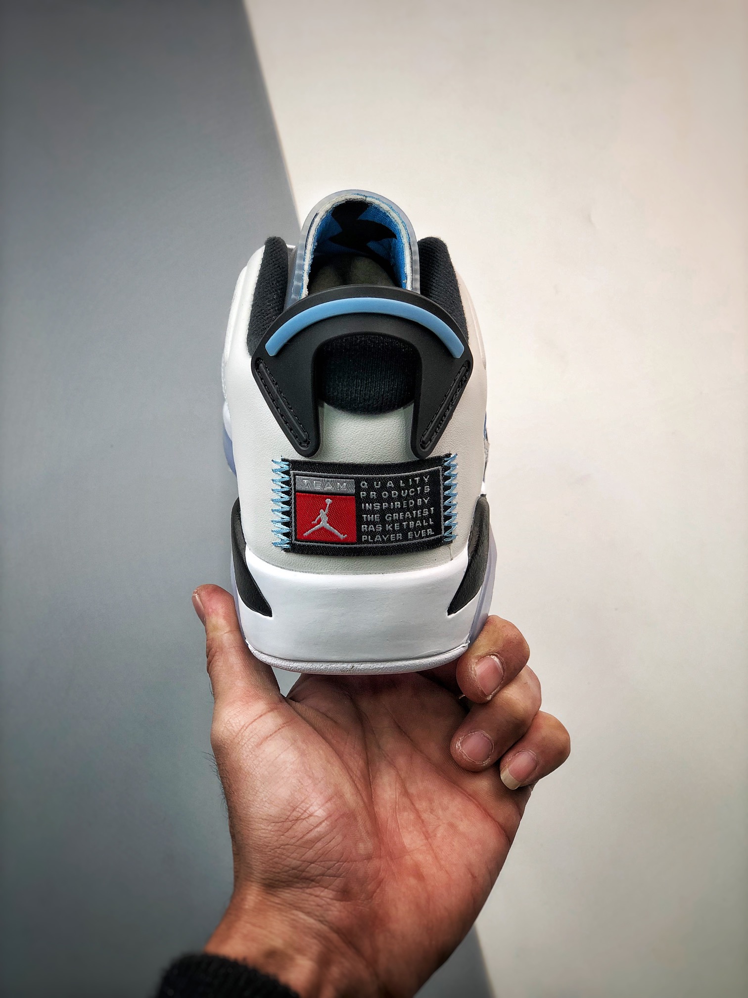 270 Air Jordan 6 Retro“University Blue” AJ6低帮大学蓝 CT8529-410