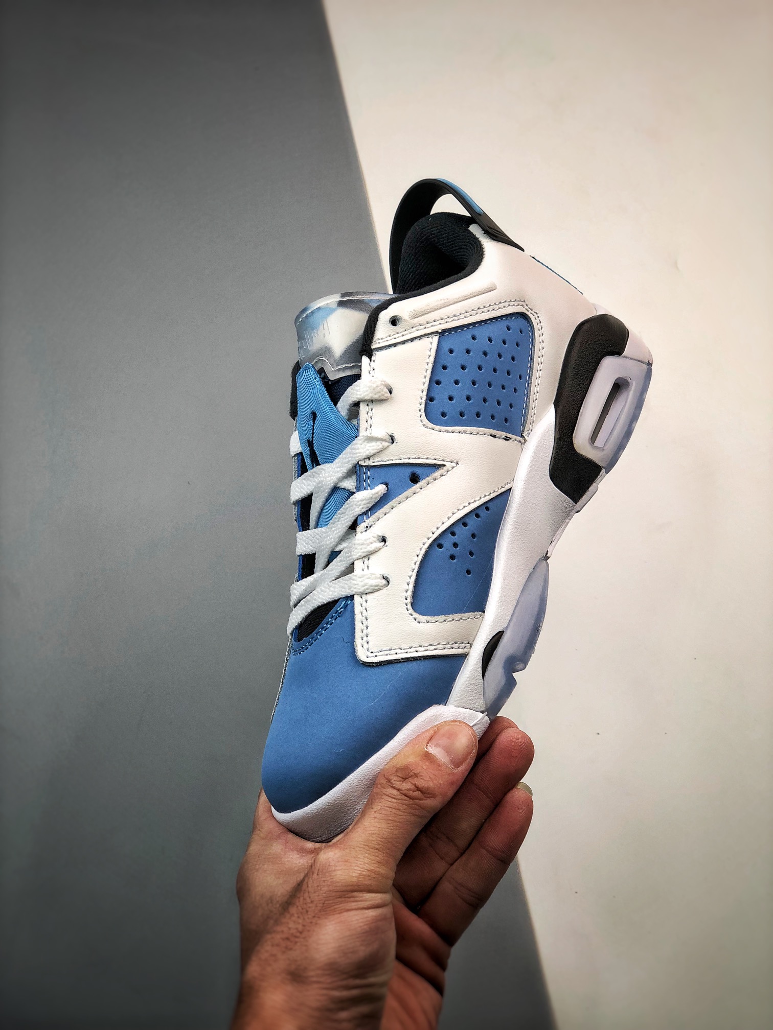 270 Air Jordan 6 Retro“University Blue” AJ6低帮大学蓝 CT8529-410